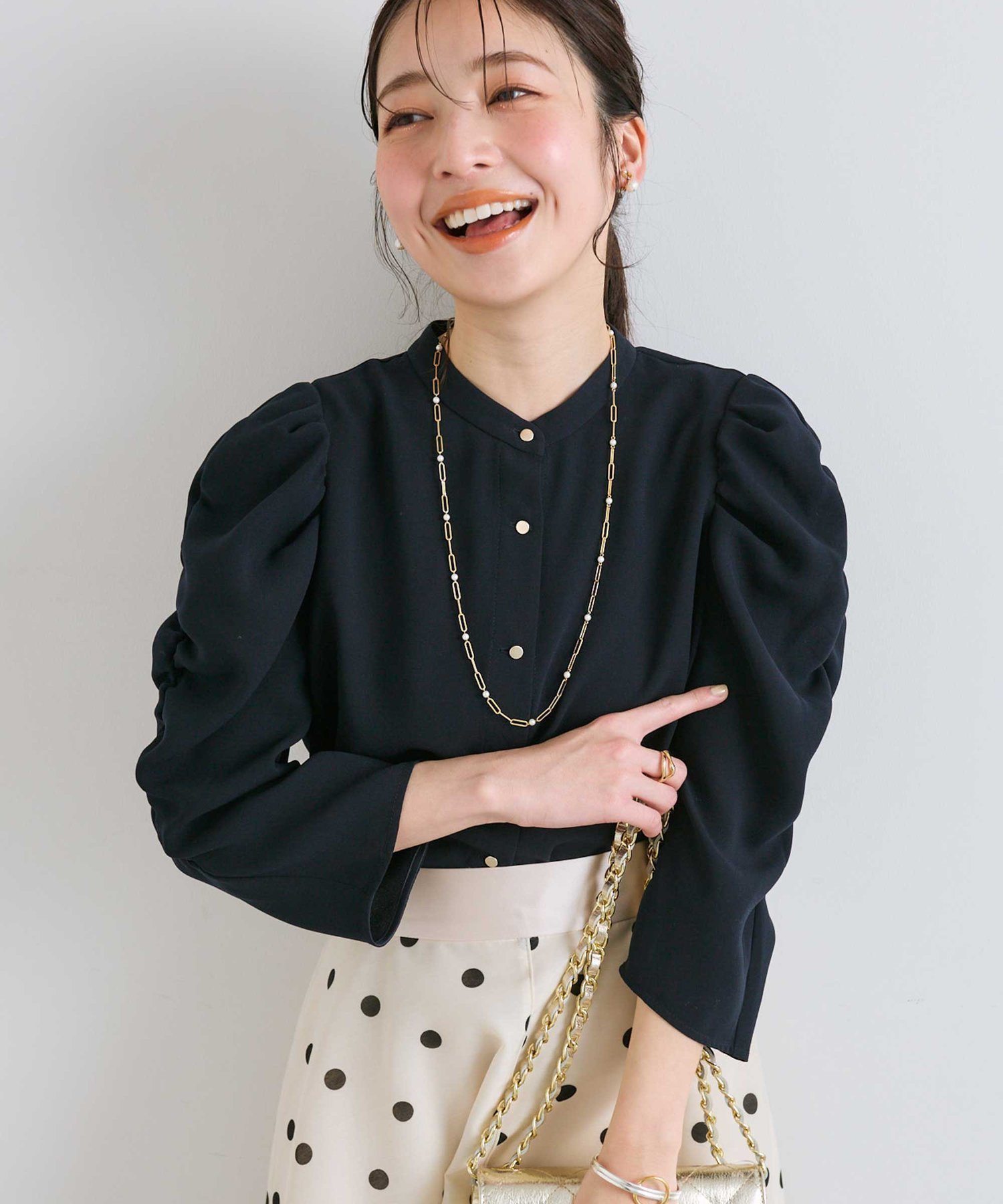 【ラブティックボンボン/La boutique BonBon】の【名品・美人見え】パワショルクロップドブラウス インテリア・キッズ・メンズ・レディースファッション・服の通販 founy(ファニー) 　ファッション　Fashion　レディースファッション　WOMEN　トップス・カットソー　Tops/Tshirt　シャツ/ブラウス　Shirts/Blouses　おすすめ　Recommend　インナー　Inner　ギャザー　Gather　コンパクト　Compact　ジョーゼット　Georgette　ボトム　Bottom　ネイビー|ID: prp329100004534712 ipo3291000000032047528