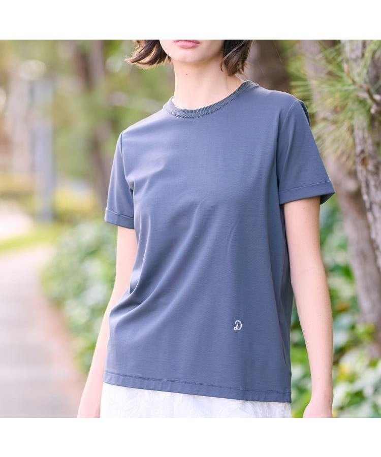【ドレステリア/DRESSTERIOR】の【洗える】シルクブレンドポンチTシャツ インテリア・キッズ・メンズ・レディースファッション・服の通販 founy(ファニー) 　ファッション　Fashion　レディースファッション　WOMEN　トップス・カットソー　Tops/Tshirt　シャツ/ブラウス　Shirts/Blouses　ロング / Tシャツ　T-Shirts　おすすめ　Recommend　シンプル　Simple　ジャカード　Jacquard　ボトム　Bottom　ビジネス 仕事 通勤　Business　洗える　Washable　チャコールグレー|ID: prp329100004534727 ipo3291000000032047591