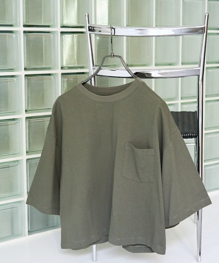 【フリークスストア/FREAK'S STORE】のクロップド丈 ポケット 半袖 Tシャツ【限定展開】 25SS インテリア・キッズ・メンズ・レディースファッション・服の通販 founy(ファニー) 　ファッション　Fashion　レディースファッション　Fashion for Women　トップス・カットソー　Cut & Sew Tops　シャツ・ブラウス・オフィスカジュアル　Elegant Blouses & Button-Ups　ロングTシャツ・Tシャツ　Longline T-Shirts & Tees　2025年　2025　2025春夏・S/S　Spring/Summer 2025 SS25　クロップド　Cropped, Short Length　ショート　Short, Short Length　トレンド　Trend, Trending Now　ビッグ　Big, Oversized　ポケット　Pocket, Pocket Detail　半袖　Short Sleeve, Half Sleeve　夏　Summer　S/S・春夏　SS, Spring/Summer, Warm Season　オリーブ|ID: prp329100004534729 ipo3291000000033106393