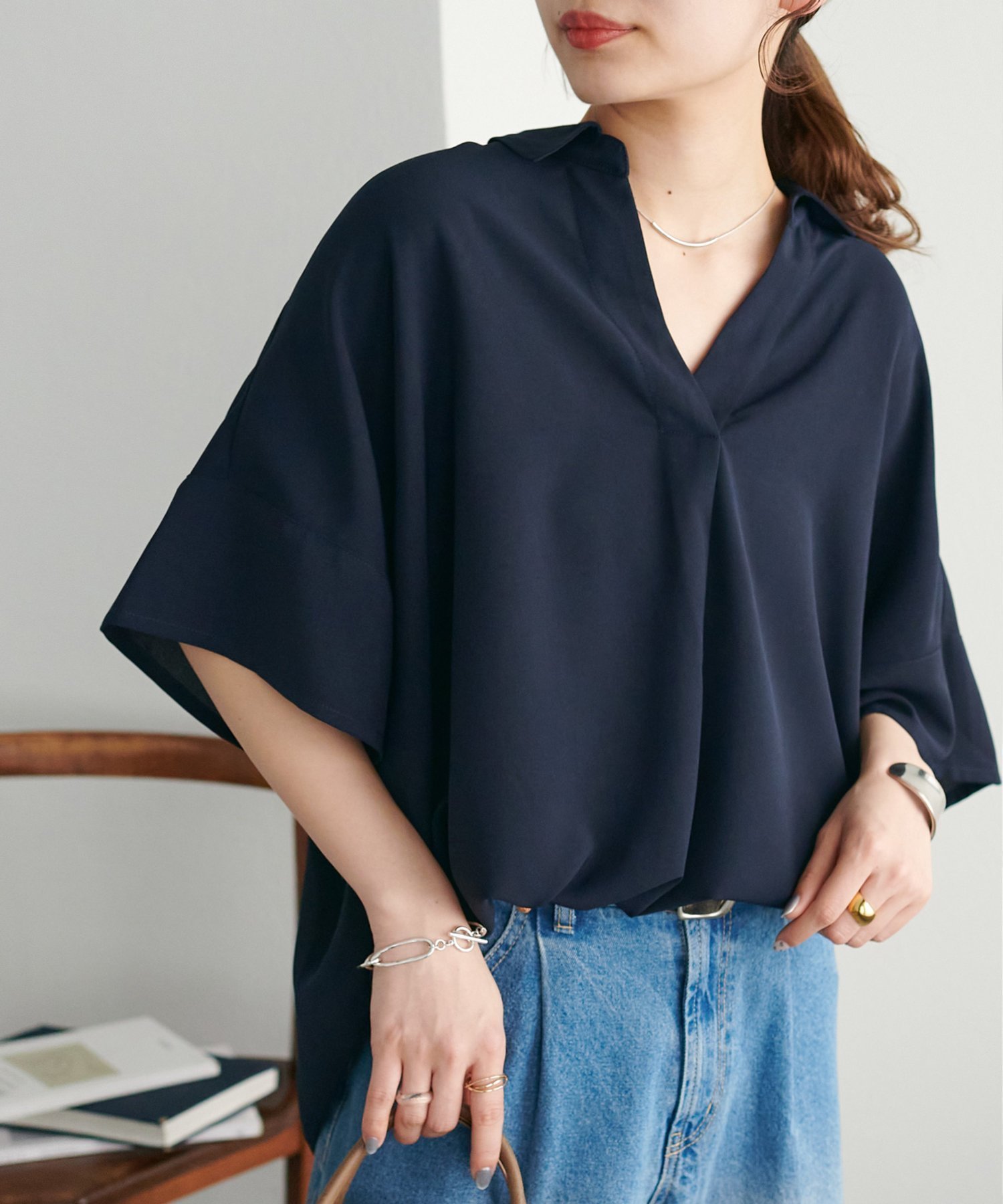 【ディスコート/Discoat】の【WEB限定】抜き衿スキッパーブラウス インテリア・キッズ・メンズ・レディースファッション・服の通販 founy(ファニー) 　ファッション　Fashion　レディースファッション　WOMEN　トップス・カットソー　Tops/Tshirt　シャツ/ブラウス　Shirts/Blouses　スキッパー　Skipper　ネイビー|ID: prp329100004534782 ipo3291000000032047819