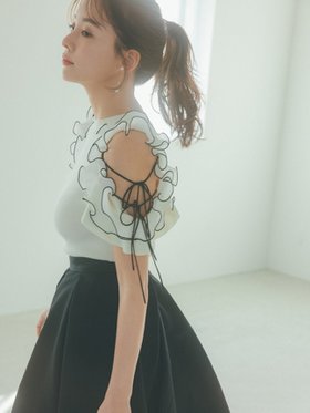 【スナイデル/SNIDEL】のプリーツフリルニットプルオーバー 人気、トレンドファッション・服の通販 founy(ファニー) ファッション Fashion レディースファッション WOMEN トップス・カットソー Tops/Tshirt ニット Knit Tops プルオーバー Pullover ウェーブ Wave 春 Spring ストレート Straight ドッキング Docking 定番 Standard 人気 Popularity フィット Fit フリル Frills プリーツ Pleats S/S・春夏 Ss・Spring/Summer おすすめ Recommend 夏 Summer エレガント 上品 Elegant |ID:prp329100004534812