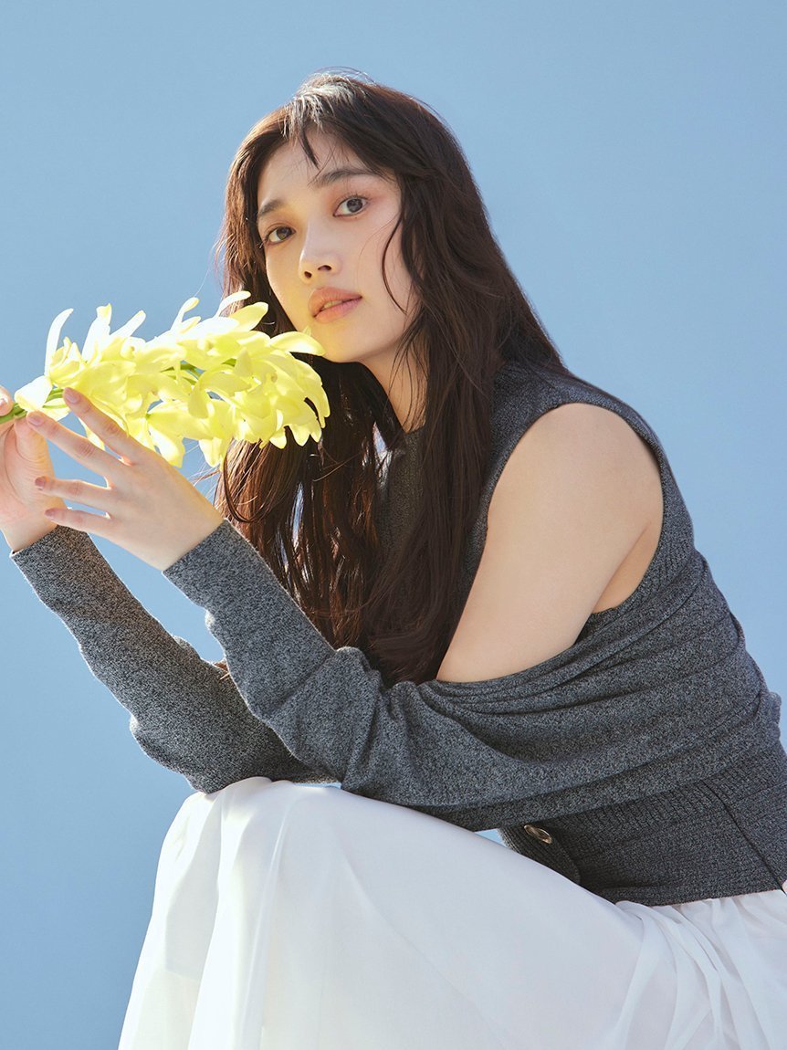 【フレイ アイディー/FRAY I.D】のバックリボンニットボレロ インテリア・キッズ・メンズ・レディースファッション・服の通販 founy(ファニー) 　ファッション　Fashion　レディースファッション　WOMEN　アウター　Coat Outerwear　ボレロ　Bolero jackets　トップス・カットソー　Tops/Tshirt　ニット　Knit Tops　エレガント 上品　Elegant　スマート　Smart　スリット　Slit　バランス　Balance　ボレロ　Bolero　リボン　Ribbon　ビジネス 仕事 通勤　Business　定番　Standard　MIX[930]|ID: prp329100004534830 ipo3291000000032048034