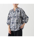 【アフタヌーンティー リビング/Afternoon Tea LIVING】のタックデザインスキッパーブラウス/リバティプリント 人気、トレンドファッション・服の通販 founy(ファニー) ファッション Fashion レディースファッション WOMEN トップス・カットソー Tops/Tshirt シャツ/ブラウス Shirts/Blouses 洗える Washable ギャザー Gather スキッパー Skipper バランス Balance ブロード Broad 別注 Special Order thumbnail ネイビー|ID: prp329100004534838 ipo3291000000032048070