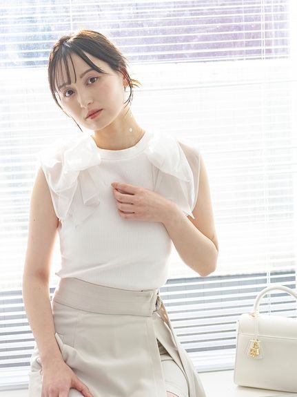 【スナイデル/SNIDEL】のリボンスリーブカットソー インテリア・キッズ・メンズ・レディースファッション・服の通販 founy(ファニー) https://founy.com/ ファッション Fashion レディースファッション WOMEN トップス・カットソー Tops/Tshirt カットソー Cut and Sewn オーガンジー Organdy カットソー Cut And Sew フィット Fit ラグジュアリー Luxury リボン Ribbon |ID: prp329100004534930 ipo3291000000032048472