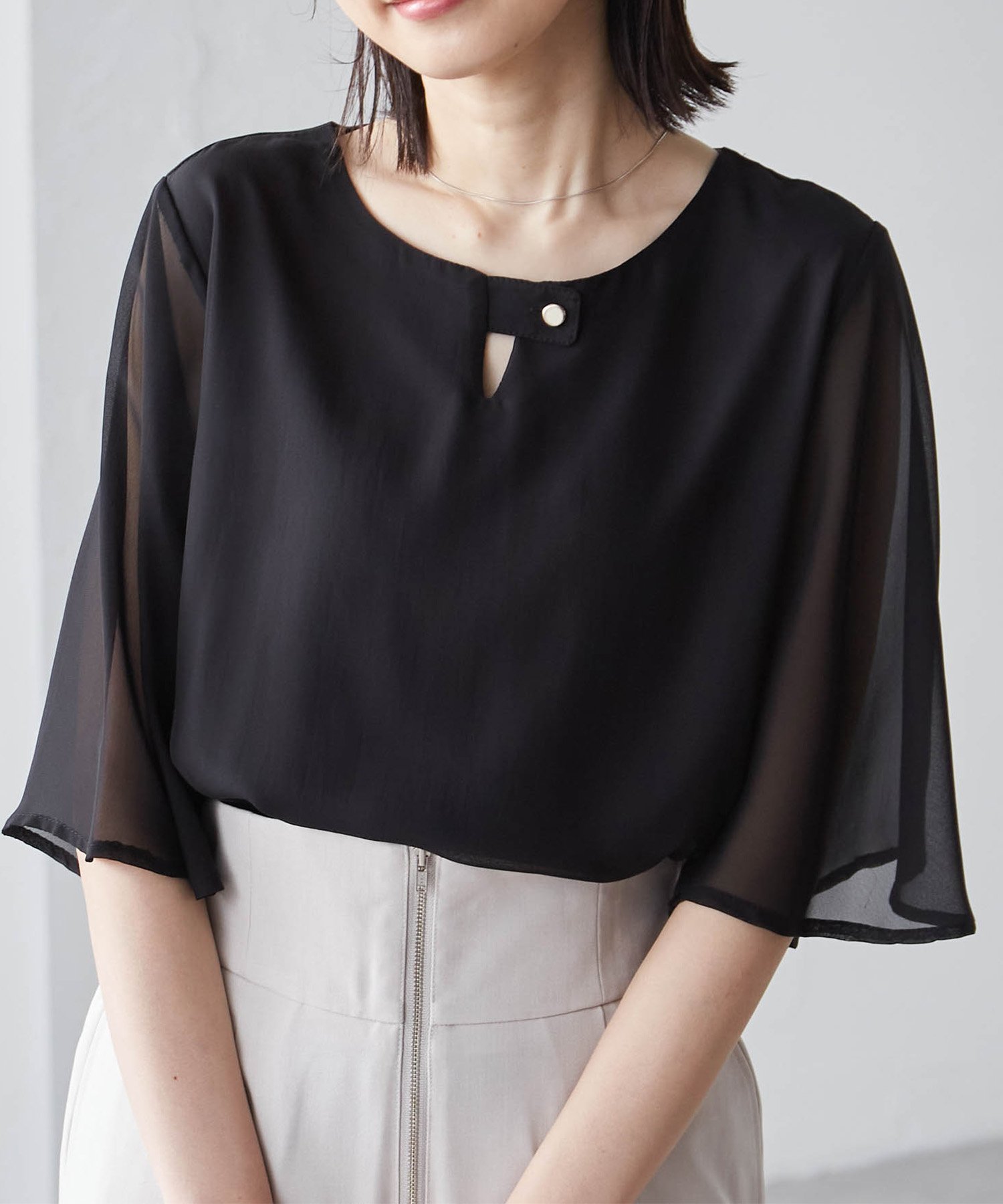 【ラナン/Ranan】のRanan/ひんやり!フレアー袖シフォンブラウス 人気、トレンドファッション・服の通販 founy(ファニー) 　ファッション　Fashion　レディースファッション　WOMEN　トップス・カットソー　Tops/Tshirt　シャツ/ブラウス　Shirts/Blouses　エアリー　Airy　シフォン　Chiffon　ドット　Dot　ポケット　Pocket　夏　Summer　エレガント 上品　Elegant　 other-1|ID: prp329100004534947 ipo3291000000032048545