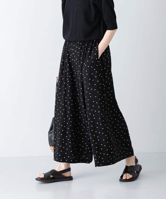 【かぐれ/kagure / URBAN RESEARCH】のドットギャザーパンツ インテリア・キッズ・メンズ・レディースファッション・服の通販 founy(ファニー) https://founy.com/ ファッション Fashion レディースファッション WOMEN パンツ Pants キュロット Culottes シンプル Simple とろみ Thickness ドット Dot ポケット Pocket ロング Long ワイド Wide S/S・春夏 Ss・Spring/Summer おすすめ Recommend 夏 Summer エレガント 上品 Elegant 2025年 2025 2025春夏・S/S Ss,Spring/Summer,2025 |ID: prp329100004534982 ipo3291000000032048694