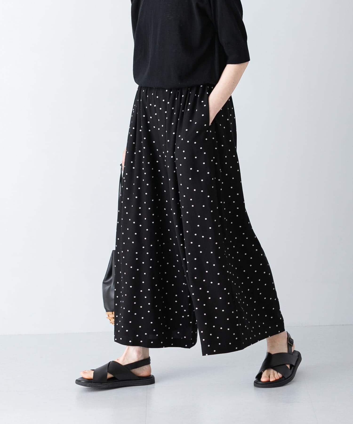 【かぐれ/kagure / URBAN RESEARCH】のドットギャザーパンツ 人気、トレンドファッション・服の通販 founy(ファニー) 　ファッション　Fashion　レディースファッション　WOMEN　パンツ　Pants　キュロット　Culottes　シンプル　Simple　とろみ　Thickness　ドット　Dot　ポケット　Pocket　ロング　Long　ワイド　Wide　S/S・春夏　Ss・Spring/Summer　おすすめ　Recommend　夏　Summer　エレガント 上品　Elegant　2025年　2025　2025春夏・S/S　Ss,Spring/Summer,2025　 other-1|ID: prp329100004534982 ipo3291000000032048694