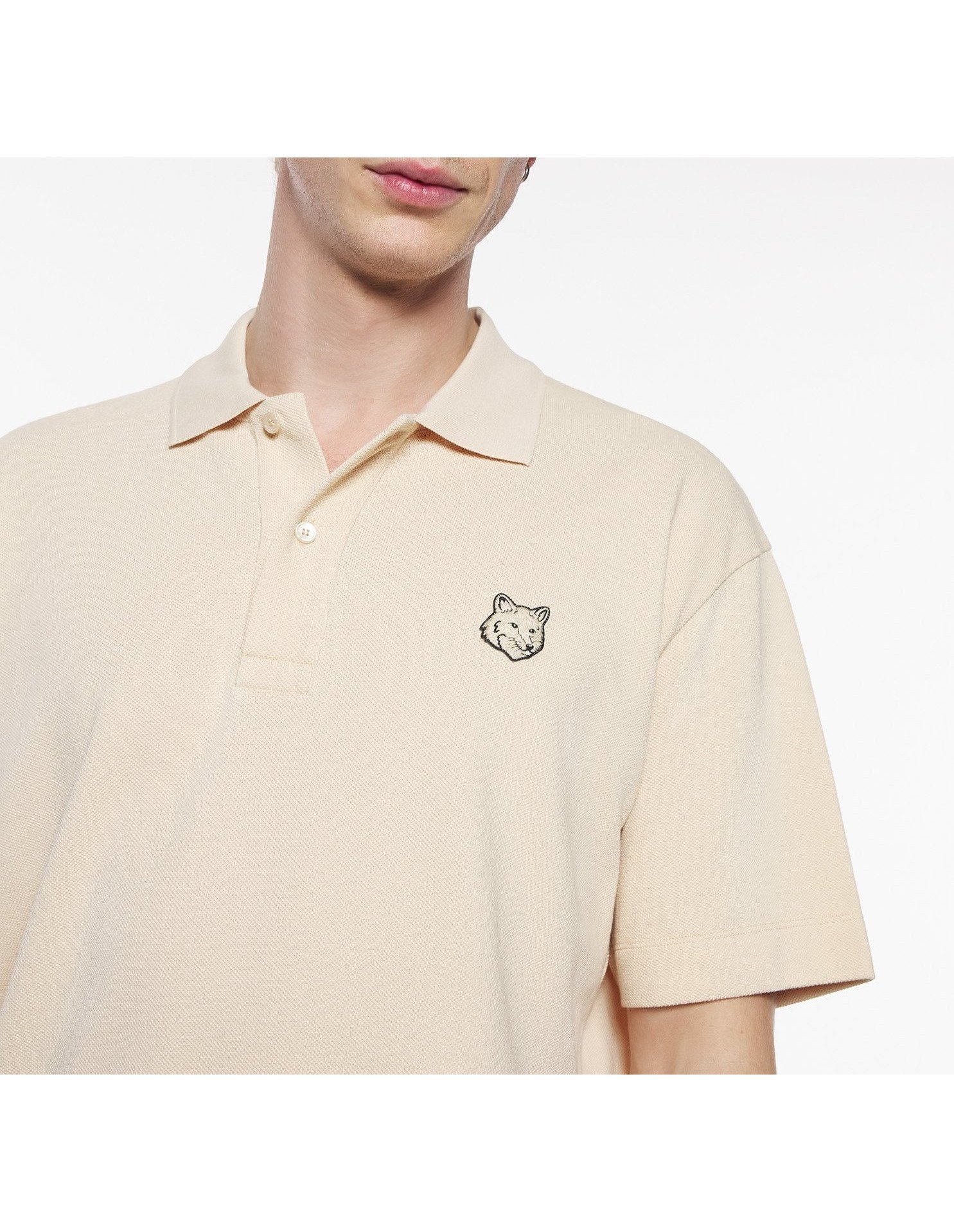 【メゾン キツネ/MAISON KITSUNE / MEN】のMaison Kitsune/BOLD FOX HEAD PATCH COMFORT POLO インテリア・キッズ・メンズ・レディースファッション・服の通販 founy(ファニー) 　ファッション　Fashion　メンズファッション　Men's Style Online　パッチ　Patch　フィット　Fit　半袖　Short Sleeve　夏　Summer　S/S・春夏　Ss・Spring/Summer　無地　Plain Color　SMOKE|ID: prp329100004535513 ipo3291000000032672685