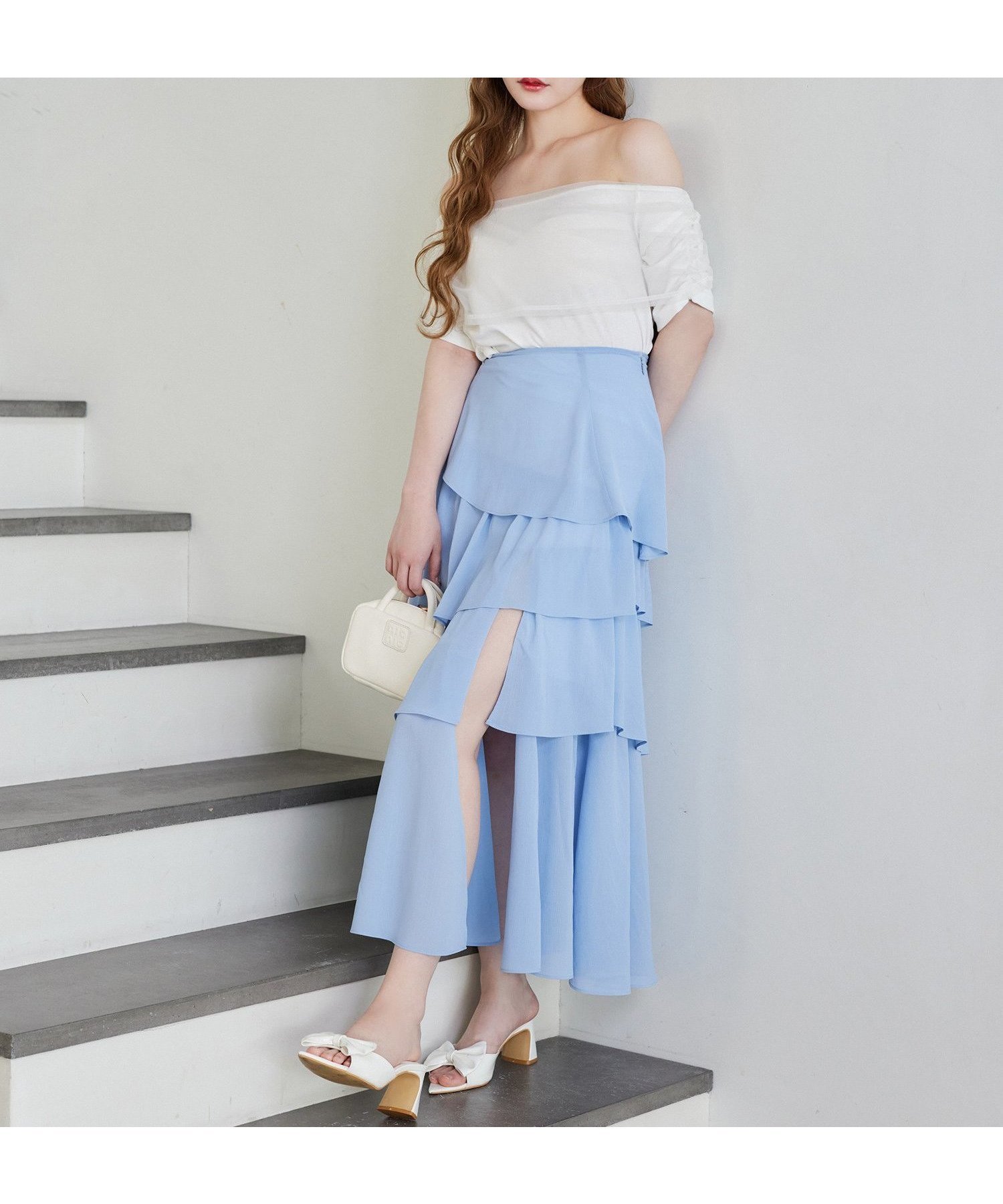 【ナイスクラップ/NICE CLAUP】のスリットティアードロングスカート インテリア・キッズ・メンズ・レディースファッション・服の通販 founy(ファニー) 　ファッション　Fashion　レディースファッション　WOMEN　スカート　Skirt　ロングスカート　Long Skirt　2025年　2025　2025春夏・S/S　Ss,Spring/Summer,2025　おすすめ　Recommend　シンプル　Simple　スウェット　Sweat　スリット　Slit　ティアード　Tiered　ティアードスカート　Tiered Skirt　フェミニン　Feminine　フリル　Frills　ペチコート　Petticoat　夏　Summer　サックスブルー|ID: prp329100004535694 ipo3291000000032302824
