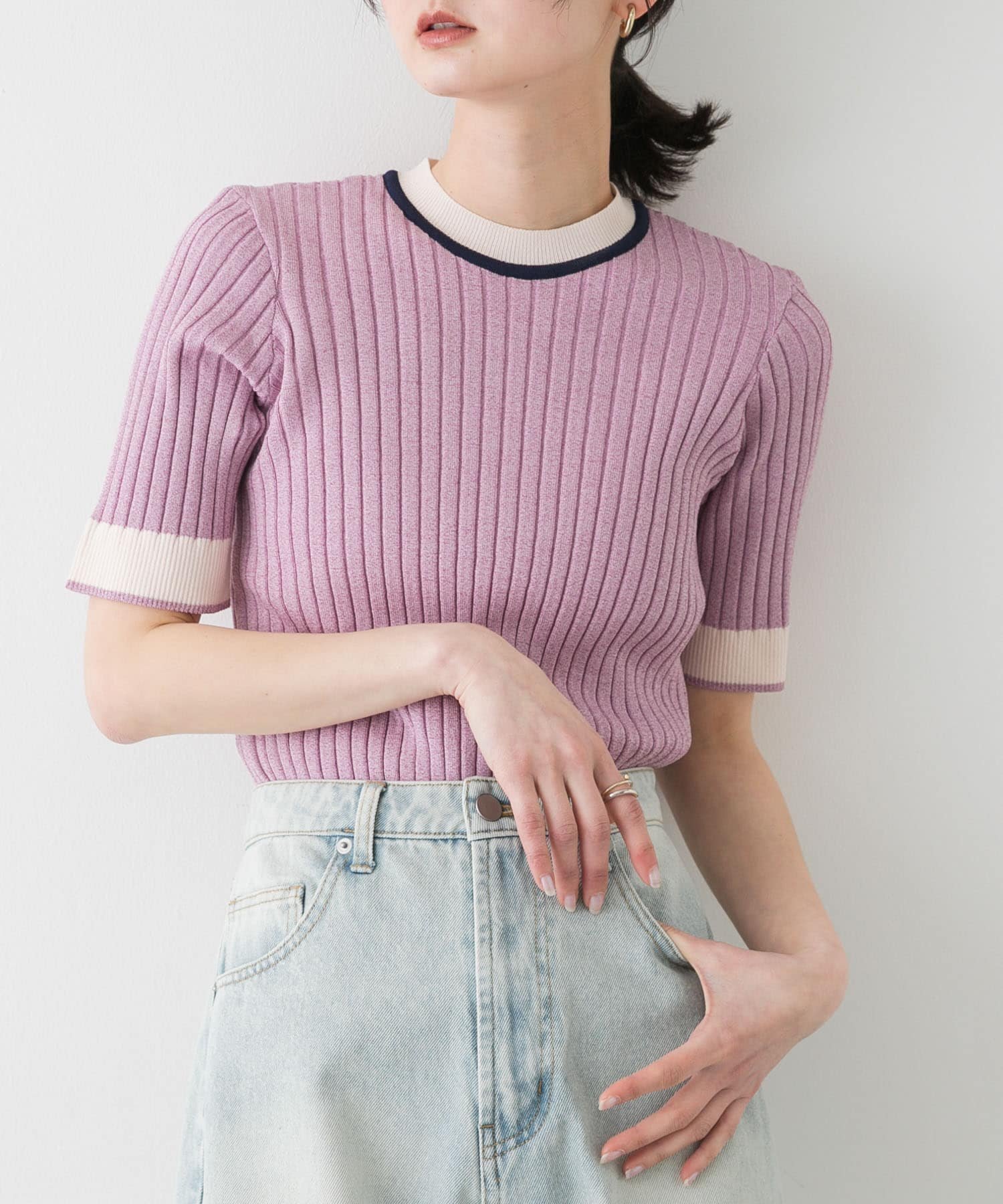 【センスオブプレイス/SENSE OF PLACE by URBAN RESEARCH】の『WEB限定』バイカラーコンパクトセーター(5分袖) インテリア・キッズ・メンズ・レディースファッション・服の通販 founy(ファニー) 　ファッション　Fashion　レディースファッション　WOMEN　トップス・カットソー　Tops/Tshirt　2025年　2025　2025春夏・S/S　Ss,Spring/Summer,2025　おすすめ　Recommend　キャミ　Cami　トレンド　Trend　夏　Summer　S/S・春夏　Ss・Spring/Summer　洗える　Washable　L.PINK|ID: prp329100004535698 ipo3291000000032291586