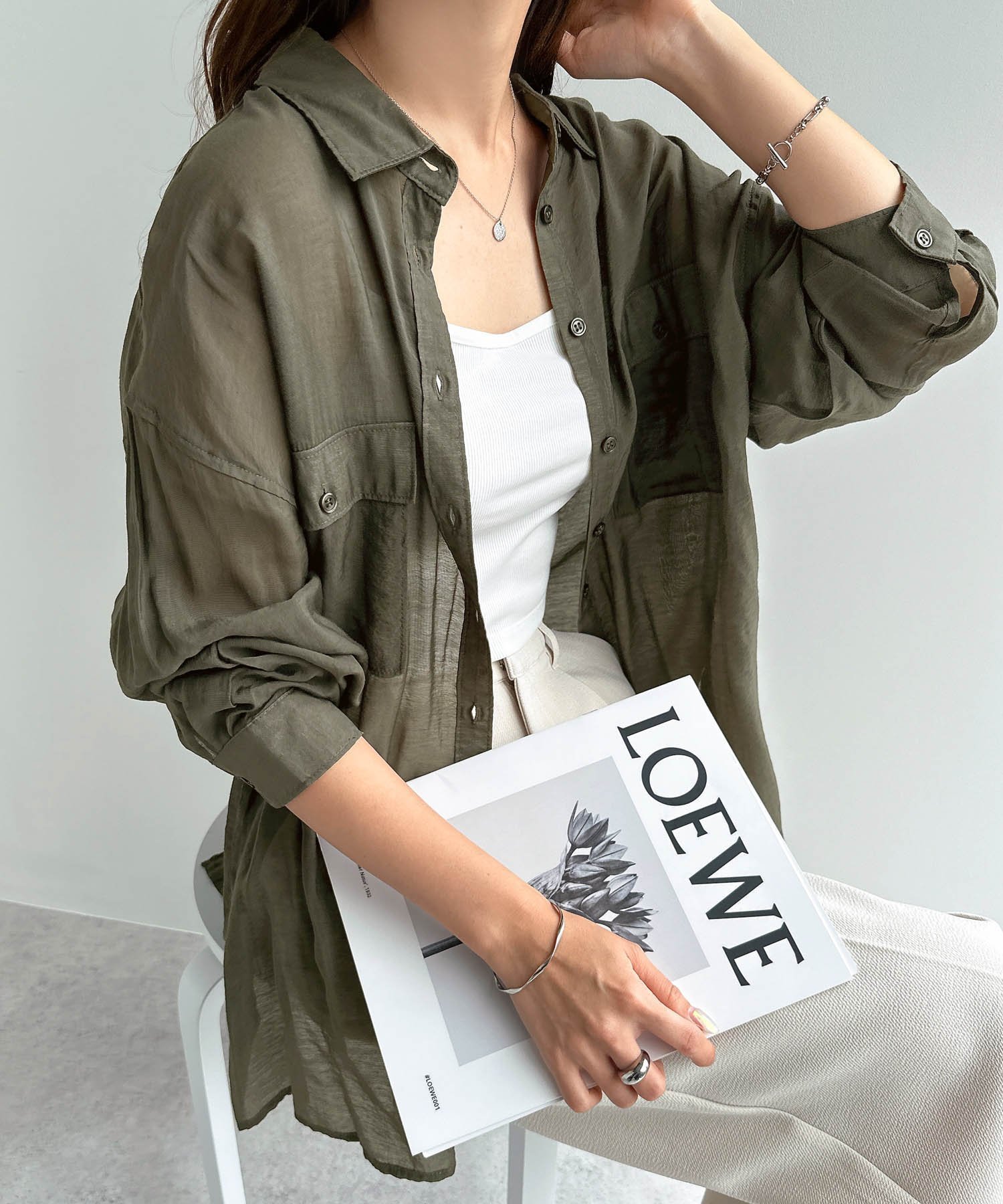 【その他のブランド/Other】のオーバーサイズ 長袖 シアーシャツ インテリア・キッズ・メンズ・レディースファッション・服の通販 founy(ファニー) 　ファッション　Fashion　レディースファッション　Fashion for Women　トップス・カットソー　Cut & Sew Tops　シャツ・ブラウス・オフィスカジュアル　Elegant Blouses & Button-Ups　おすすめ　Recommended / Our Picks　インナー　Innerwear　シアー　Sheer, See-Through　フロント　Front, Front Design　ボトム　Bottoms, Lower Wear　ワイド　Wide, Wide Fit　ワッシャー　Washer, Crinkled Finish　長袖　Long Sleeve, Full Sleeve　チャコールカーキ|ID: prp329100004535807 ipo3291000000032974294