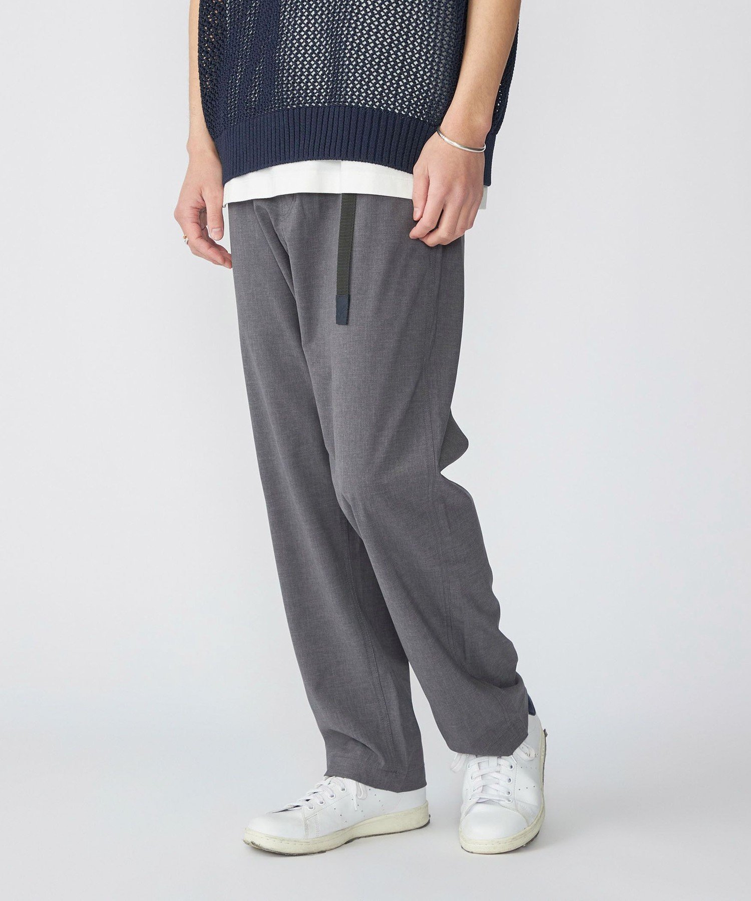 【シップス/SHIPS / MEN】の【SHIPS別注】Gramicci 2WAYストレッチ ウールライク トロピカル NN パンツ インテリア・キッズ・メンズ・レディースファッション・服の通販 founy(ファニー) 　ファッション　Fashion　メンズファッション　MEN　ボトムス　Bottoms/Men　アウトドア　Outdoor　ウォッシャブル　Washable　春　Spring　カリフォルニア　California　コンビ　Combination　ストレッチ　Stretch　ストーン　Stone　スニーカー　Sneakers　スマート　Smart　テーパード　Tapered　定番　Standard　人気　Popularity　パフォーマンス　Performance　フィット　Fit　ポケット　Pocket　別注　Special Order　ランニング　Running　S/S・春夏　Ss・Spring/Summer　夏　Summer　エレガント 上品　Elegant　ビジネス 仕事 通勤　Business　グレー|ID: prp329100004535835 ipo3291000000032053363