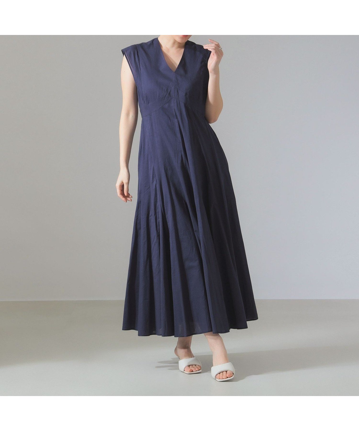 【デミルクス ビームス/Demi-Luxe BEAMS】の【別注】MARIHA / 夏の月 ソリッド ワンピース インテリア・キッズ・メンズ・レディースファッション・服の通販 founy(ファニー) 　ファッション　Fashion　レディースファッション　WOMEN　ワンピース　Dress　インド　India　くるぶし　Ankle　サンダル　Sandals　スリーブ　Sleeve　ドレス　Dress　ネップ　Nep Yarn　フレア　Flare　プリント　Print　別注　Special Order　リゾート　Resort　夏　Summer　エレガント 上品　Elegant　別注別DARK SAPHAIRE|ID: prp329100004535856 ipo3291000000032172536
