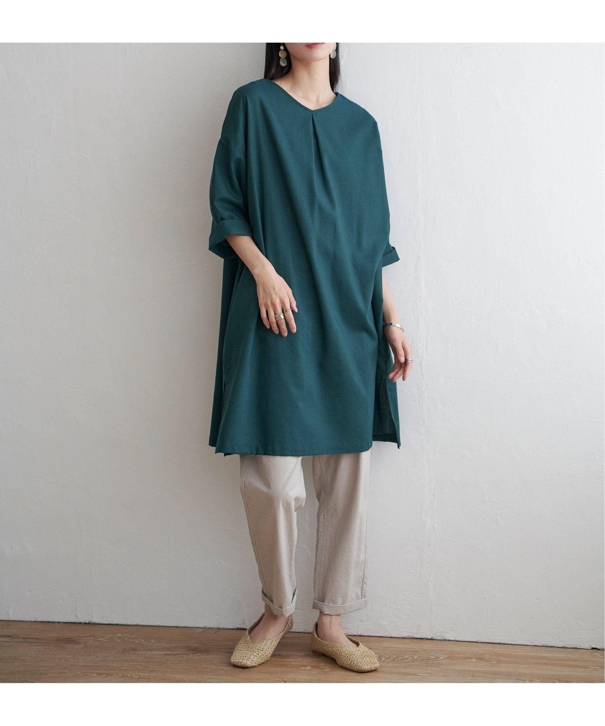 【エルビーシー/LBC】のリネン混サックワンピース インテリア・キッズ・メンズ・レディースファッション・服の通販 founy(ファニー) 　ファッション　Fashion　レディースファッション　WOMEN　ワンピース　Dress　おすすめ　Recommend　アクセサリー　Accessories　シンプル　Simple　スキニー　Skinny　デニム　Denim　プリント　Print　ボタニカル　Botanical　リネン　Linen　夏　Summer　定番　Standard　グリーン|ID: prp329100004535981 ipo3291000000032054197