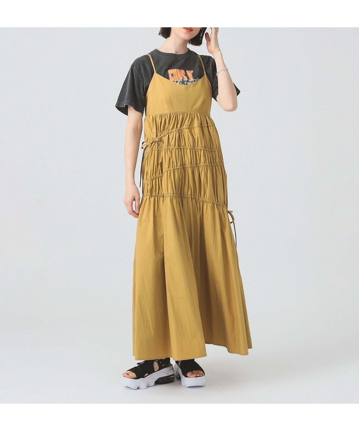 【ビームス ウイメン/BEAMS】のシャーリング キャミ ワンピース インテリア・キッズ・メンズ・レディースファッション・服の通販 founy(ファニー) 　ファッション　Fashion　レディースファッション　WOMEN　ワンピース　Dress　キャミワンピース　No Sleeve Dresses　アシンメトリー　Asymmetry　インナー　Inner　キャミ　Cami　シャーリング　Shirring　タンク　Tank　トレンド　Trend　プリント　Print　リボン　Ribbon　MUSTARD|ID: prp329100004536004 ipo3291000000032054308