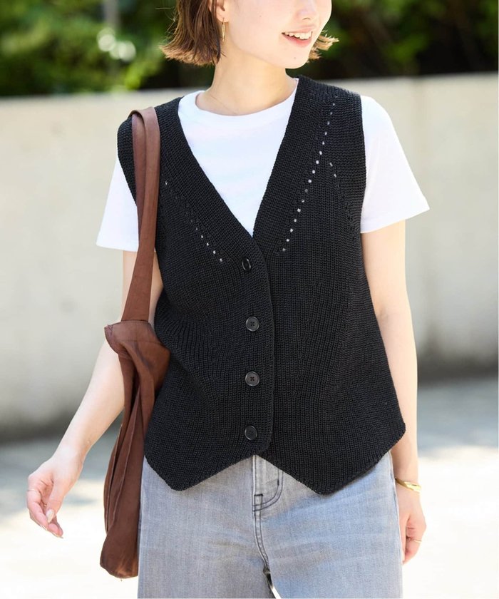 【スローブ イエナ/SLOBE IENA】の《追加》ニットジレ インテリア・キッズ・メンズ・レディースファッション・服の通販 founy(ファニー) https://founy.com/ ファッション Fashion レディースファッション Fashion for Women アウター Coat / Outerwear Collection トップス・カットソー Cut & Sew Tops ニット Knit Tops & Sweaters ベスト&ジレ / 重ね着スタイル Vests & Gilets 2025年 2025 2025春夏・S/S Spring/Summer 2025 SS25 サマー Summer, Summer Style |ID: prp329100004536037 ipo3291000000032660450