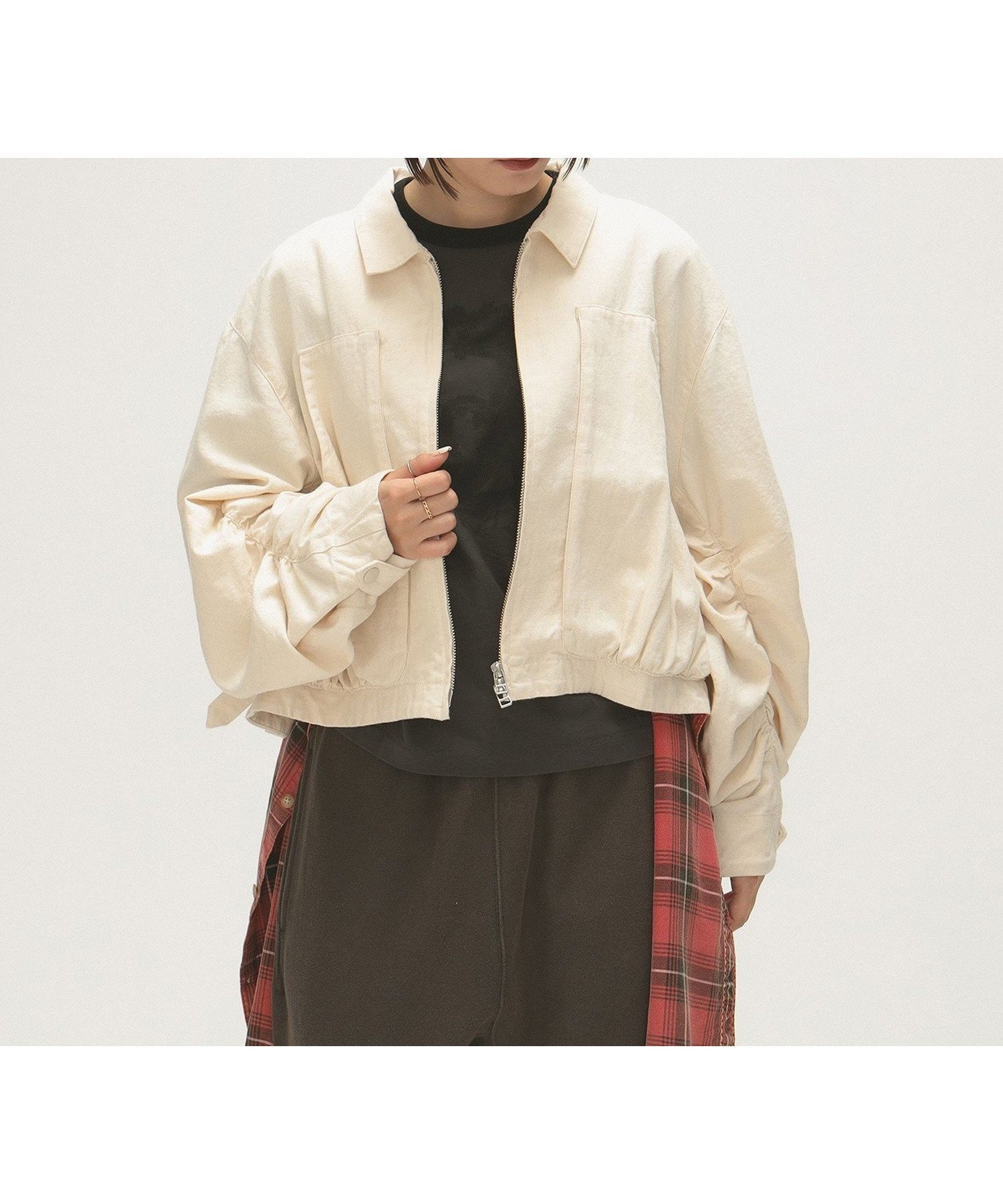 【ビームス ウイメン/BEAMS】の【4/3新規値下げ】maturely / バルーン ギャザー ブルゾン インテリア・キッズ・メンズ・レディースファッション・服の通販 founy(ファニー) 　ファッション　Fashion　レディースファッション　WOMEN　アウター　Coat Outerwear　ブルゾン　Blouson/Jackets　ウェーブ　Wave　ギャザー　Gather　シンプル　Simple　バルーン　Balloon　ブルゾン　Blouson　ポケット　Pocket　ヨーク　Yoke　ワイド　Wide　NATURAL|ID: prp329100004536202 ipo3291000000032055257