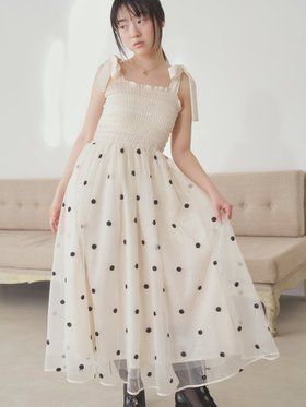 【ファーファー/FURFUR】のドットスパンコール刺繍ワンピース 人気、トレンドファッション・服の通販 founy(ファニー) ファッション Fashion レディースファッション WOMEN ワンピース Dress ギャザー Gather シャーリング Shirring スパンコール Sequins チュール Tulle ドット Dot フィット Fit フレア Flare リボン Ribbon |ID:prp329100004536234