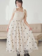 【ファーファー/FURFUR】のドットスパンコール刺繍ワンピース 人気、トレンドファッション・服の通販 founy(ファニー) ファッション Fashion レディースファッション WOMEN ワンピース Dress ギャザー Gather シャーリング Shirring スパンコール Sequins チュール Tulle ドット Dot フィット Fit フレア Flare リボン Ribbon thumbnail IVR[003]|ID: prp329100004536234 ipo3291000000032055443