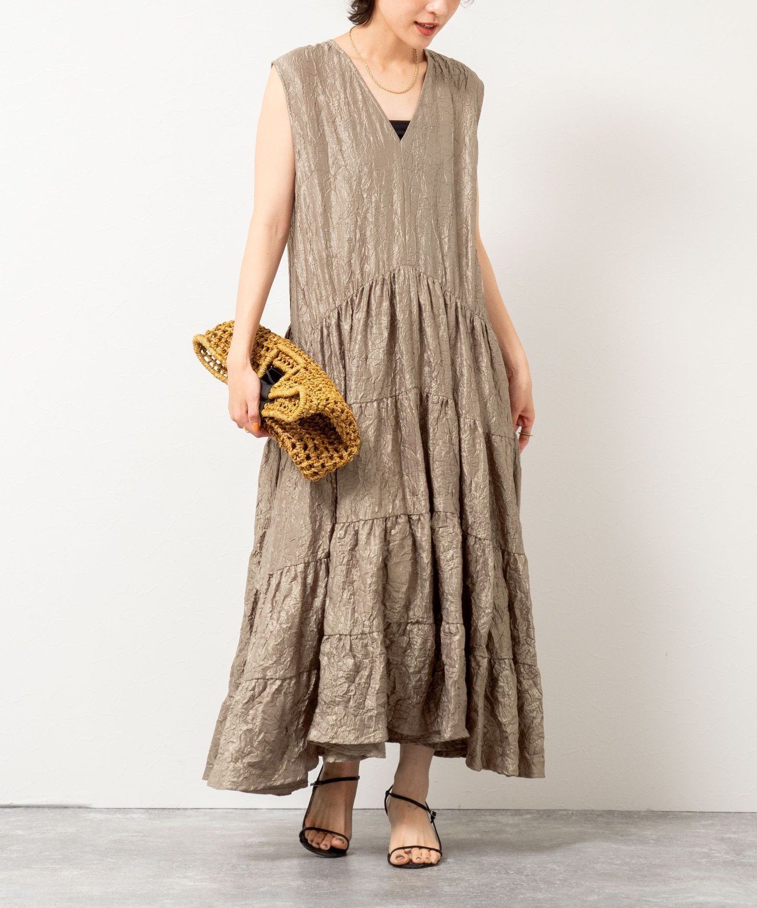 【ノーリーズ/NOLLEY'S】のVネックボリュームワンピース 人気、トレンドファッション・服の通販 founy(ファニー) 　ファッション　Fashion　レディースファッション　WOMEN　ワンピース　Dress　2025年　2025　2025春夏・S/S　Ss,Spring/Summer,2025　おすすめ　Recommend　ロング　Long　エレガント 上品　Elegant　 other-1|ID: prp329100004536247 ipo3291000000032055515