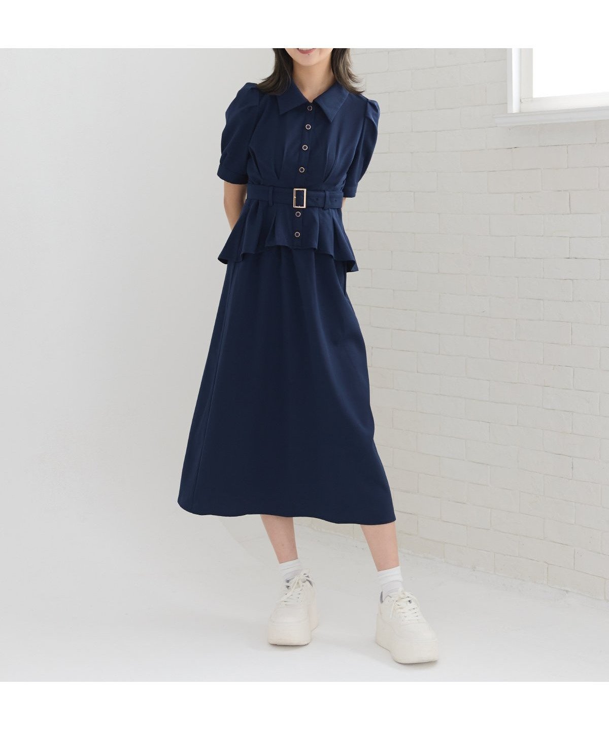 【レディアゼル/REDYAZEL】のペプラムシャツワンピース インテリア・キッズ・メンズ・レディースファッション・服の通販 founy(ファニー) 　ファッション　Fashion　レディースファッション　WOMEN　ワンピース　Dress　シャツワンピース　Shirt Dresses　おすすめ　Recommend　アクセサリー　Accessories　スリット　Slit　スリーブ　Sleeve　エレガント 上品　Elegant　ネイビー|ID: prp329100004536389 ipo3291000000032056213