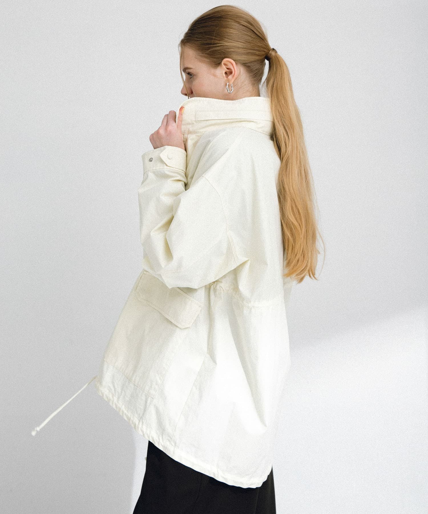 【サニーレーベル/Sonny Label / URBAN RESEARCH】のミリタリーナイロンブルゾン インテリア・キッズ・メンズ・レディースファッション・服の通販 founy(ファニー) 　ファッション　Fashion　レディースファッション　WOMEN　アウター　Coat Outerwear　ブルゾン　Blouson/Jackets　2025年　2025　2025春夏・S/S　Ss,Spring/Summer,2025　ドローコード　Draw Cord　フラップ　Flap　ブルゾン　Blouson　ポケット　Pocket　ミドル　Middle　ミリタリー　Military　夏　Summer　S/S・春夏　Ss・Spring/Summer　アイボリー|ID: prp329100004536491 ipo3291000000032090730