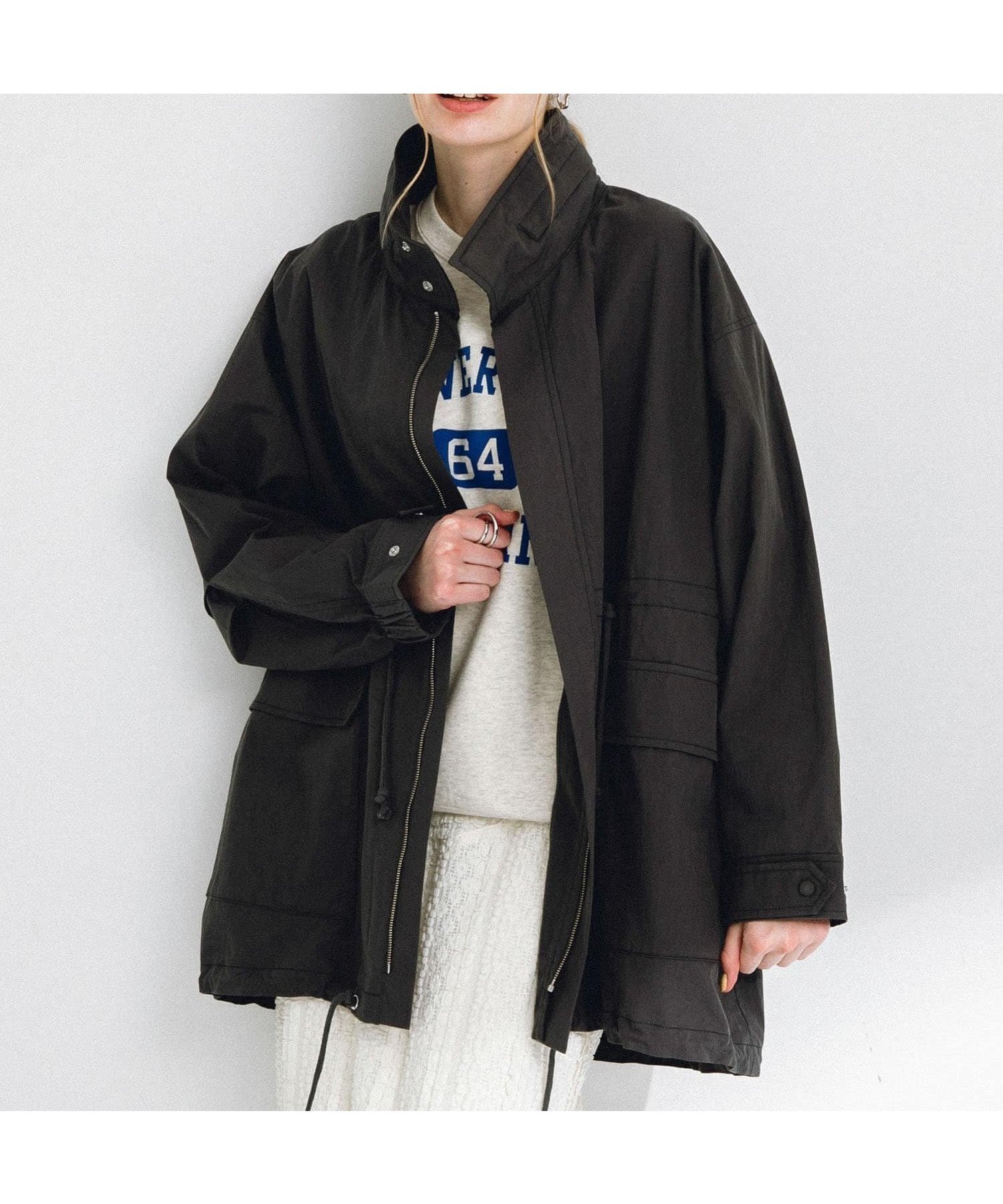 【サニーレーベル/Sonny Label / URBAN RESEARCH】のミリタリーナイロンブルゾン インテリア・キッズ・メンズ・レディースファッション・服の通販 founy(ファニー) 　ファッション　Fashion　レディースファッション　WOMEN　アウター　Coat Outerwear　ブルゾン　Blouson/Jackets　2025年　2025　2025春夏・S/S　Ss,Spring/Summer,2025　ドローコード　Draw Cord　フラップ　Flap　ブルゾン　Blouson　ポケット　Pocket　ミドル　Middle　ミリタリー　Military　夏　Summer　S/S・春夏　Ss・Spring/Summer　チャコール|ID: prp329100004536491 ipo3291000000032090731
