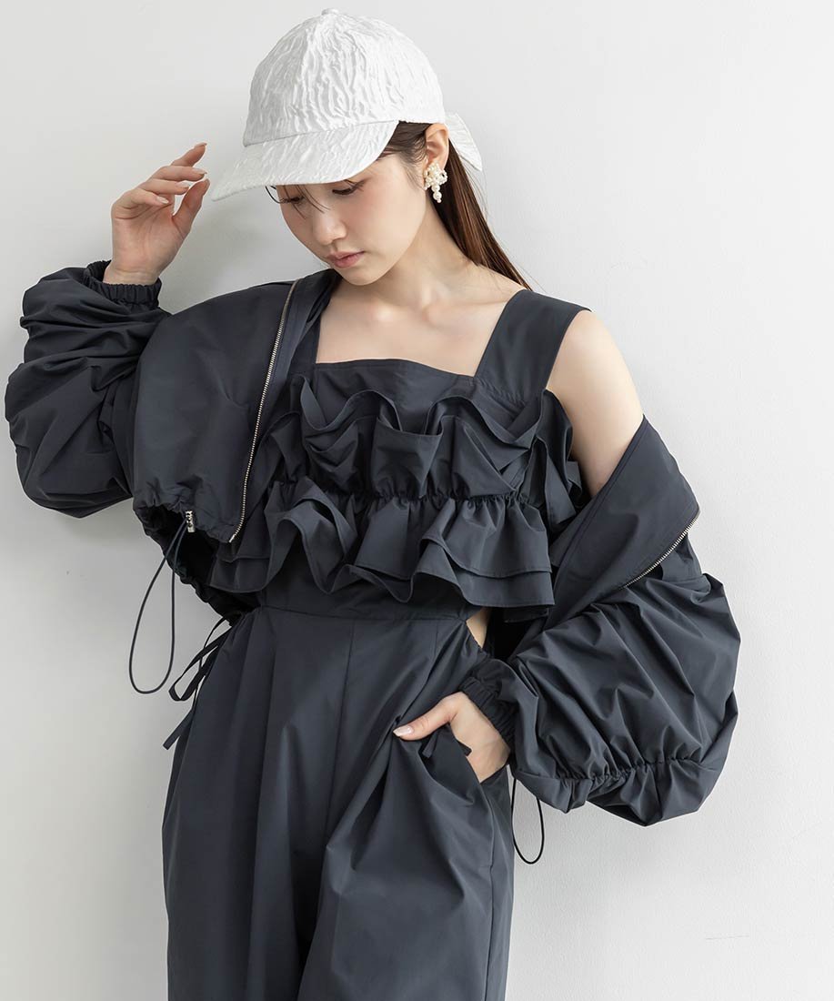 【ランダ/RANDA】のフードフリルマウンテンパーカー インテリア・キッズ・メンズ・レディースファッション・服の通販 founy(ファニー) 　ファッション　Fashion　レディースファッション　Fashion for Women　トップス・カットソー　Cut & Sew Tops　レディースパーカー・カジュアルフーディー　Casual Hoodies & Sweatshirts　アウトドア　Outdoor Clothing　軽量　Lightweight, Ultra Light　シルバー　Silver, Metallic Silver　シンプル　Simple, Minimal　スタンド　Stand Collar, Upright Stand　セットアップ　Set-Up, Coordinated Outfit　パーカー　Hoodie, Parka　フェミニン　Feminine, Girly　フリル　Frill, Ruffle　ボトム　Bottoms, Lower Wear　おすすめ　Recommended / Our Picks　エレガント 上品　Elegant　NAVY|ID: prp329100004536533 ipo3291000000033639174