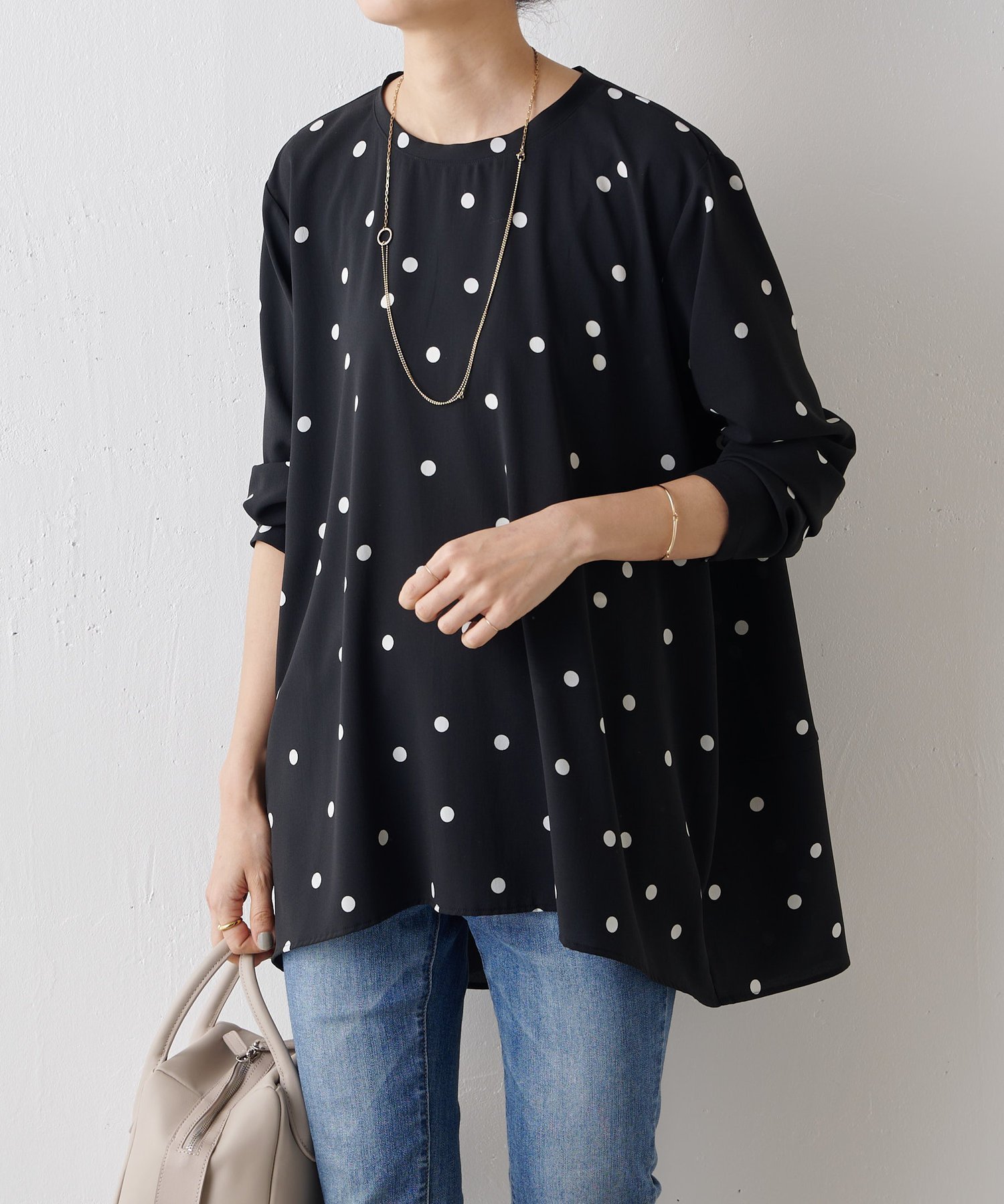 【ビアズリー/BEARDSLEY】の《LIVETART》後ろドレープ Tブラウス インテリア・キッズ・メンズ・レディースファッション・服の通販 founy(ファニー) ファッション Fashion レディースファッション Fashion for Women トップス・カットソー Cut & Sew Tops シャツ・ブラウス・オフィスカジュアル Elegant Blouses & Button-Ups インナー Innerwear 春 Spring カーディガン Cardigan, Knitwear ジャケット Jacket, Outerwear ジョーゼット Georgette, Semi-Sheer Fabric スウェット / スエット Sweatshirt, Sweatwear ストレッチ Stretch, Stretchy Fabric ドレープ Drape, Draping Fabric S/S・春夏 SS, Spring/Summer, Warm Season 夏 Summer ブラックその他1|ID: prp329100004536616 ipo3291000000034581669