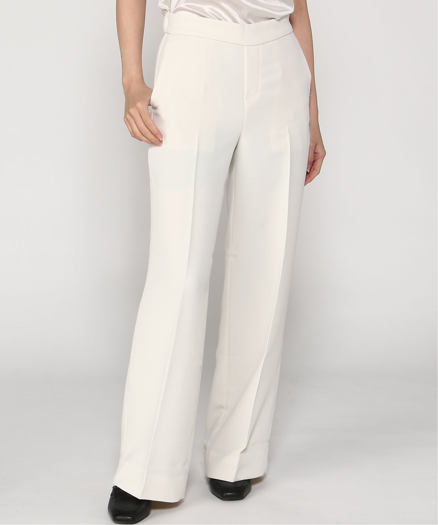 【バナナリパブリック ファクトリーストア/BANANA REPUBLIC FACTORY STORE】のBANANA REPUBLIC FACTORY STORE HAYDEN クレープ ワイドレッグパンツ インテリア・キッズ・メンズ・レディースファッション・服の通販 founy(ファニー) 　ファッション　Fashion　レディースファッション　WOMEN　パンツ　Pants　センター　Center　ワイド　Wide　定番　Standard　TRANSITION_CREAM|ID: prp329100004536840 ipo3291000000032250370