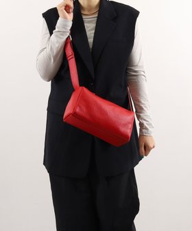 【プードゥドゥ/POU DOU DOU】のシュリンクレザースクエアショルダーバッグ 人気、トレンドファッション・服の通販 founy(ファニー) ファッション Fashion レディースファッション WOMEN バッグ Bag ショルダー Shoulder スタイリッシュ Stylish 財布 Wallet |ID:prp329100004536847