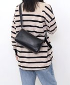 【プードゥドゥ/POU DOU DOU】のシュリンクレザースクエアショルダーバッグ 人気、トレンドファッション・服の通販 founy(ファニー) ファッション Fashion レディースファッション WOMEN バッグ Bag ショルダー Shoulder スタイリッシュ Stylish 財布 Wallet thumbnail ブラック|ID: prp329100004536847 ipo3291000000032059398