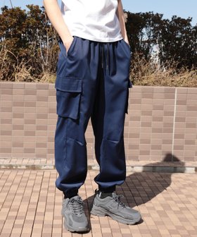 【アイモハ/aimoha】のHOOK/【HOOK】アメカジサイドビッグポケット裾絞りカーゴパンツ 人気、トレンドファッション・服の通販 founy(ファニー) ファッション Fashion レディースファッション WOMEN パンツ Pants おすすめ Recommend カーゴパンツ Cargo Pants ジャケット Jacket トレーナー Trainer ハーフ Half パーカー Hoodie ビッグ Big ポケット Pocket ミリタリー Military メンズ Mens ワイド Wide |ID:prp329100004536937