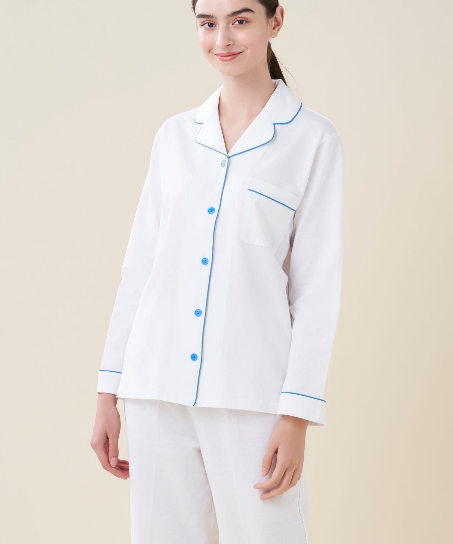 【ウンナナクール/une nana cool】の【綿100%】やわらかバズインレーパジャマ MADE WITH LIBERTY FABRIC インテリア・キッズ・メンズ・レディースファッション・服の通販 founy(ファニー) 　ファッション　Fashion　レディースファッション　WOMEN　パイピング　Piping　パジャマ　Pajamas　プリント　Print　リラックス　Relax　おすすめ　Recommend　アイボリー|ID: prp329100004536979 ipo3291000000032060188