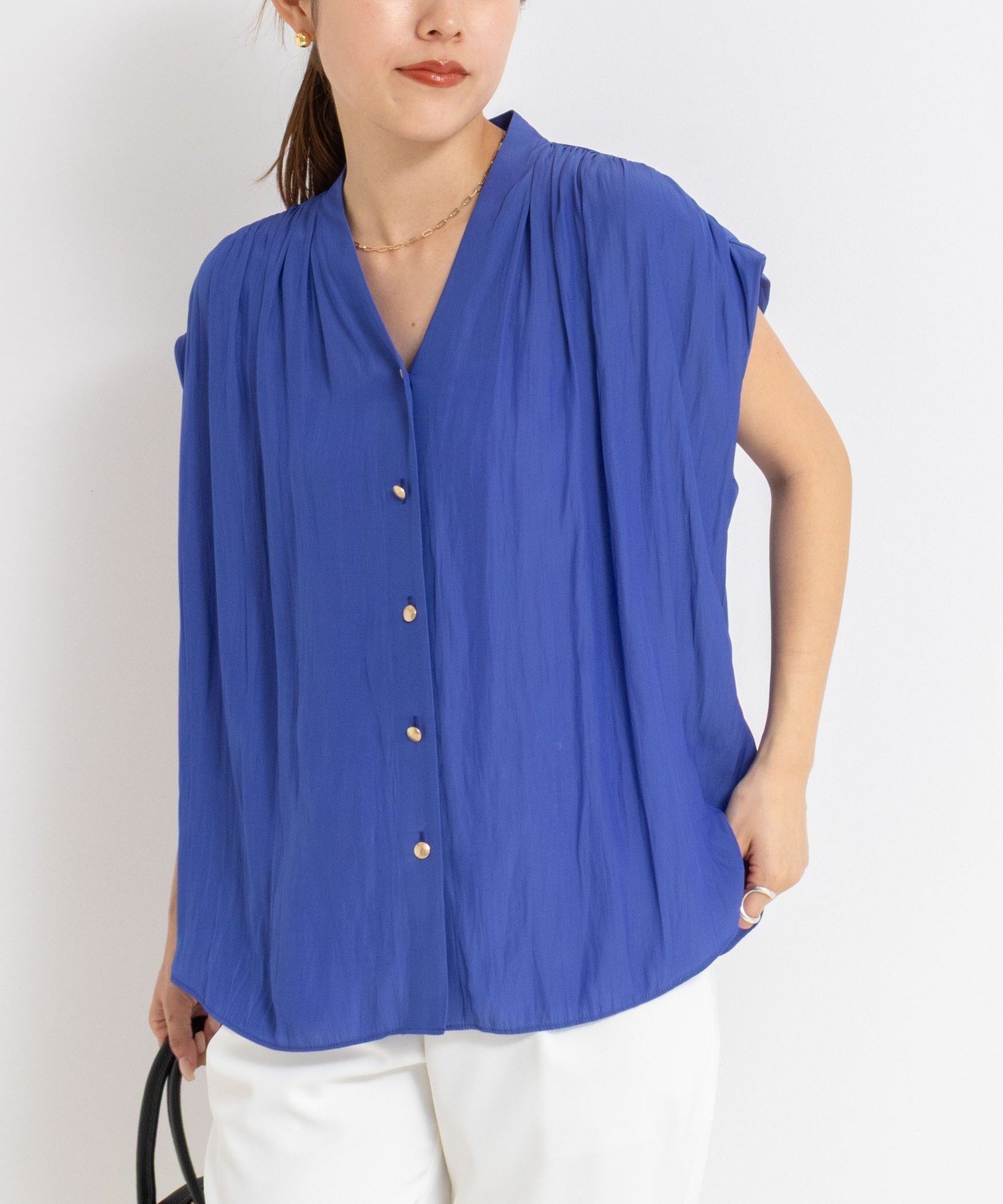 【ノーリーズ/NOLLEY'S】の割繊Vネックブラウス インテリア・キッズ・メンズ・レディースファッション・服の通販 founy(ファニー) 　ファッション　Fashion　レディースファッション　WOMEN　トップス・カットソー　Tops/Tshirt　シャツ/ブラウス　Shirts/Blouses　Vネック　V-Neck　2025年　2025　2025春夏・S/S　Ss,Spring/Summer,2025　おすすめ　Recommend　インナー　Inner　ギャザー　Gather　ジャケット　Jacket　人気　Popularity　定番　Standard　ロイヤルブルー|ID: prp329100004537011 ipo3291000000032060484