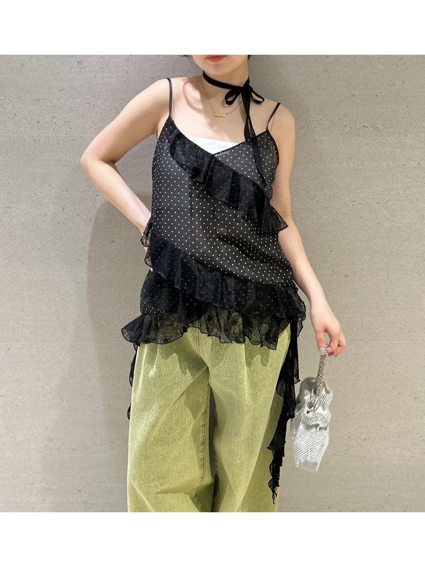 【リリーブラウン/Lily Brown】のレースフリルキャミトップス インテリア・キッズ・メンズ・レディースファッション・服の通販 founy(ファニー) 　ファッション　Fashion　レディースファッション　WOMEN　トップス・カットソー　Tops/Tshirt　キャミソール / ノースリーブ　No Sleeves　アシンメトリー　Asymmetry　エアリー　Airy　エレガント 上品　Elegant　キャミソール　Camisole　シンプル　Simple　デニム　Denim　フリル　Frills　レース　Race　夏　Summer　BLK[009]|ID: prp329100004537056 ipo3291000000032060817