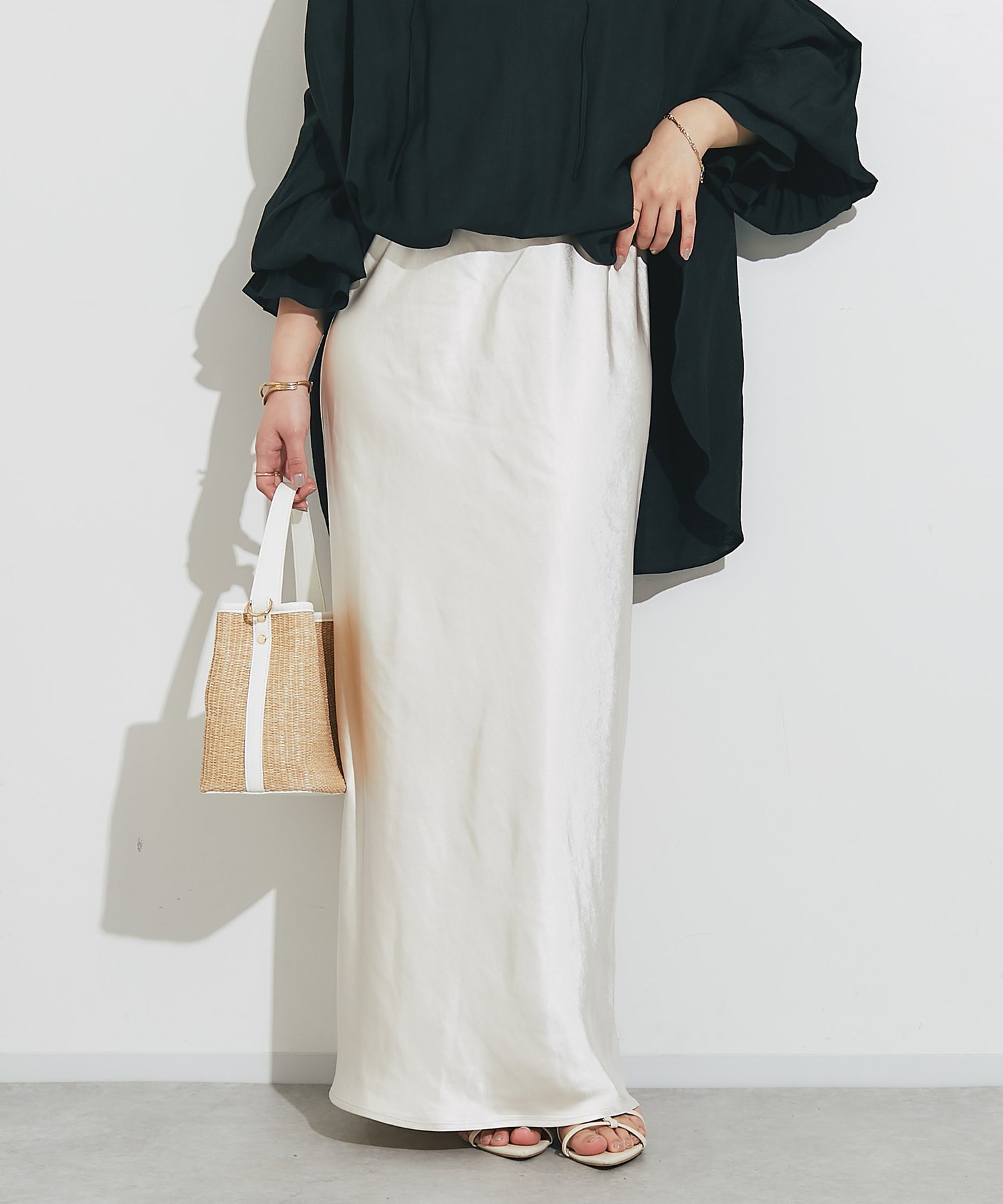 【アンディコール/un dix cors】のビンテージサテンスカート インテリア・キッズ・メンズ・レディースファッション・服の通販 founy(ファニー) 　ファッション　Fashion　レディースファッション　WOMEN　スカート　Skirt　ウェーブ　Wave　カットソー　Cut And Sew　ストレート　Straight　アイボリー|ID: prp329100004537122 ipo3291000000032312195