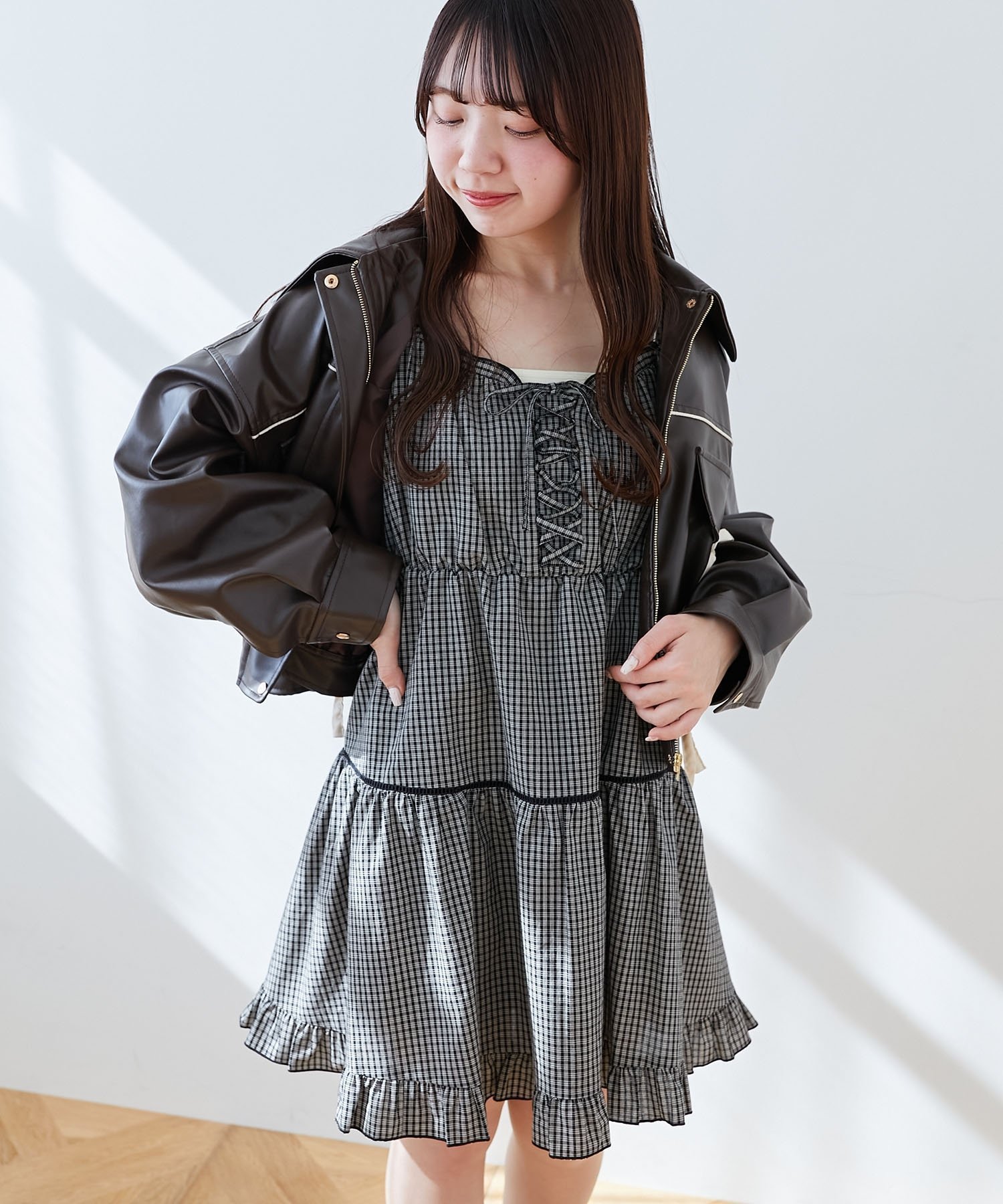 【マジェスティック レゴン/MAJESTIC LEGON】のレースアップフレアキャミワンピ インテリア・キッズ・メンズ・レディースファッション・服の通販 founy(ファニー) 　ファッション　Fashion　レディースファッション　WOMEN　ワンピース　Dress　キャミワンピース　No Sleeve Dresses　スタイリッシュ　Stylish　トレンド　Trend　フィット　Fit　フレア　Flare　レース　Race　ブラック柄|ID: prp329100004537586 ipo3291000000032290270