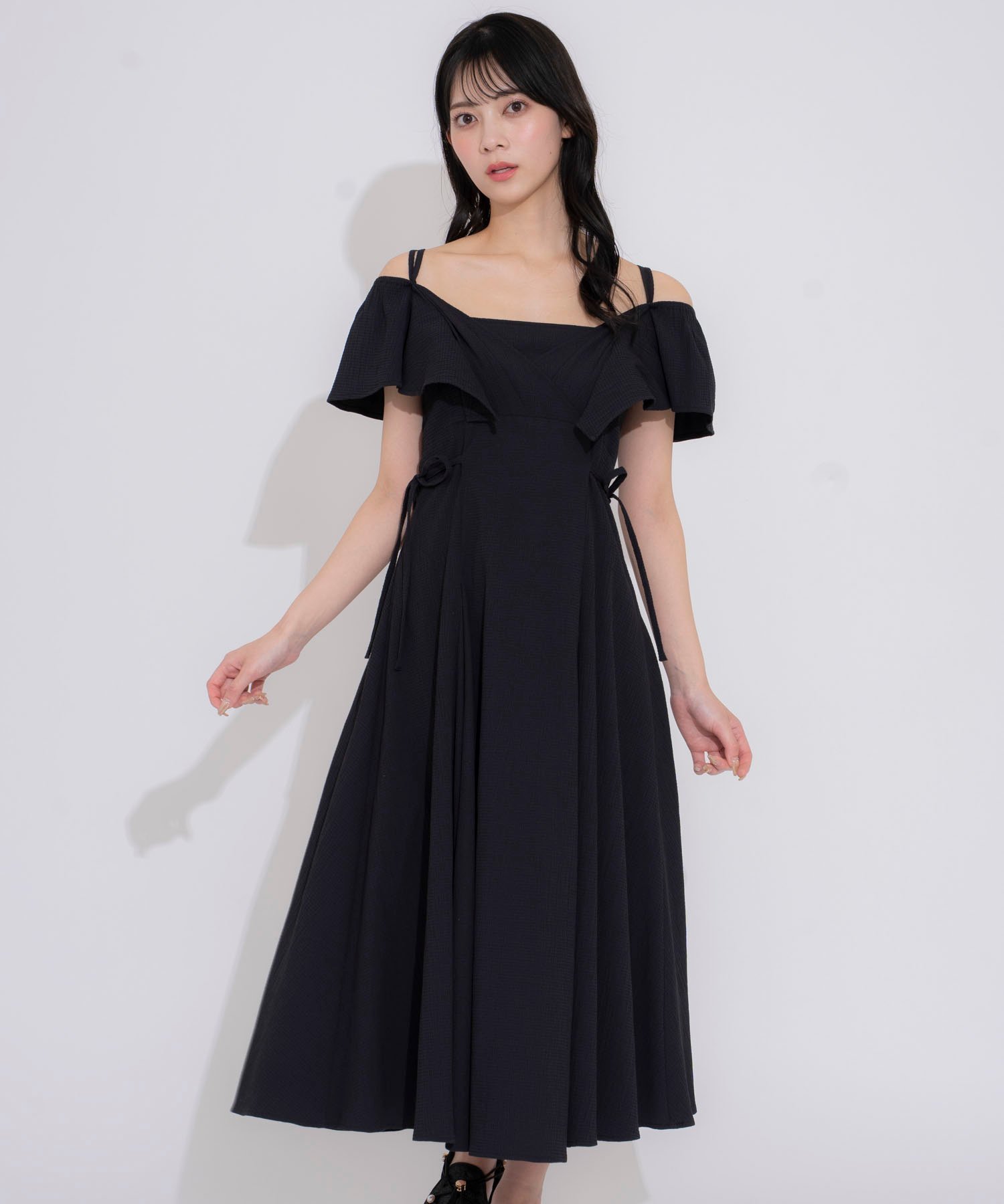 【ノエラ/Noela】の2WAYフリルサッカーワンピ 人気、トレンドファッション・服の通販 founy(ファニー) 　ファッション　Fashion　レディースファッション　WOMEN　ワンピース　Dress　オフショル　Off Shoulder　サッカー　Soccer　デコルテ　Decolletage　フリル　Frills　ポケット　Pocket　リボン　Ribbon　夏　Summer　 other-1|ID: prp329100004537730 ipo3291000000032065029