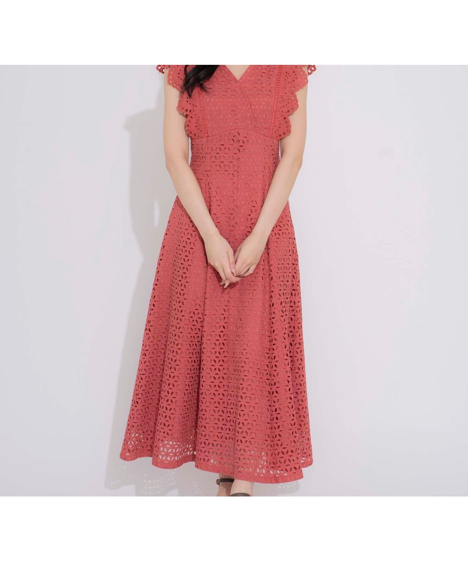【ノエラ/Noela】のコットンレースワンピ インテリア・キッズ・メンズ・レディースファッション・服の通販 founy(ファニー) 　ファッション　Fashion　レディースファッション　WOMEN　ワンピース　Dress　スカラップ　Scalloped　ポケット　Pocket　夏　Summer　定番　Standard　レッド|ID: prp329100004537738 ipo3291000000032065077