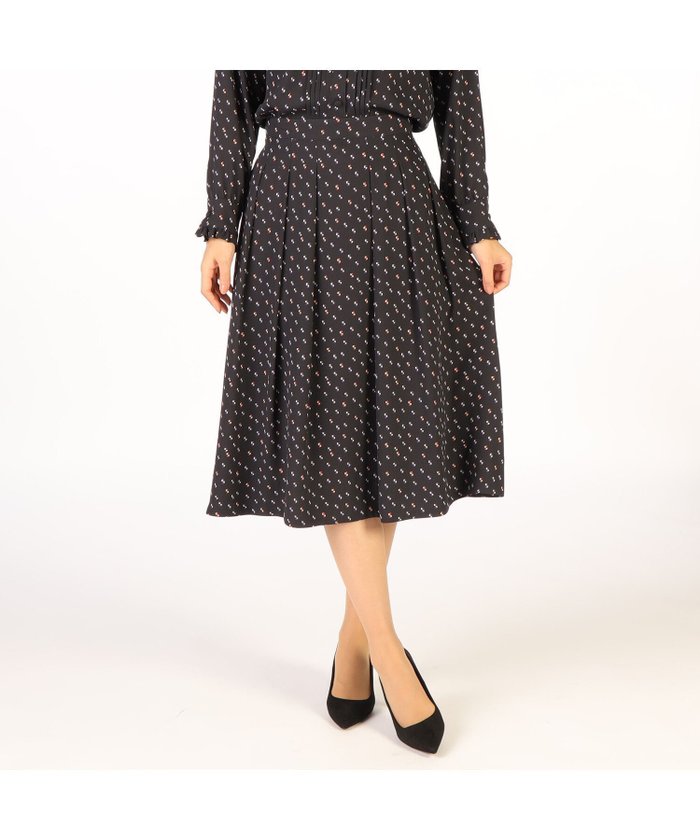 【スキャパ/SCAPA】のメタモルドットプリントスカート インテリア・キッズ・メンズ・レディースファッション・服の通販 founy(ファニー) https://founy.com/ ファッション Fashion レディースファッション WOMEN スカート Skirt ドット Dot ドレープ Drape フェミニン Feminine フレア Flare プリント Print プリーツ Pleats |ID: prp329100004537764 ipo3291000000032387104