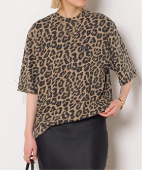 【エーピーストゥディオ/AP STUDIO】の【ANINE BING/アニン ビン】AVI TEE 人気、トレンドファッション・服の通販 founy(ファニー) ファッション Fashion レディースファッション WOMEN アメリカン American シンプル Simple モックネック Mock Neck レオパード Leopard ワンポイント One Point エレガント 上品 Elegant 人気 Popularity |ID:prp329100004537858