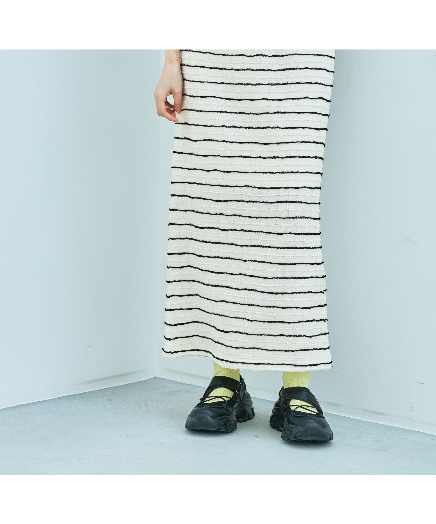 【ラコレ/LAKOLE】のカットシャーリングナロースカート インテリア・キッズ・メンズ・レディースファッション・服の通販 founy(ファニー) 　ファッション　Fashion　レディースファッション　WOMEN　スカート　Skirt　シンプル　Simple　スリット　Slit　フェミニン　Feminine　アイボリーボーダー|ID: prp329100004537951 ipo3291000000032355727