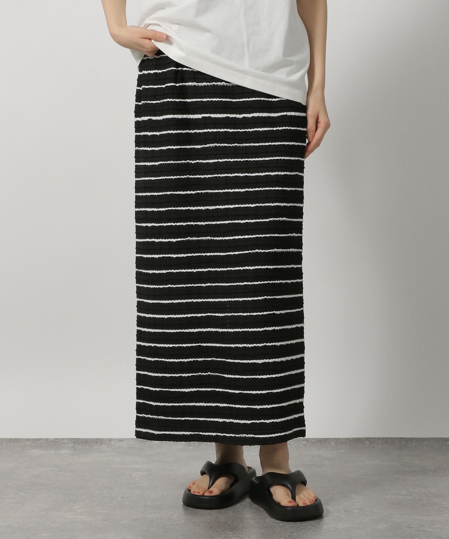 【ラコレ/LAKOLE】のカットシャーリングナロースカート インテリア・キッズ・メンズ・レディースファッション・服の通販 founy(ファニー) 　ファッション　Fashion　レディースファッション　WOMEN　スカート　Skirt　シンプル　Simple　スリット　Slit　フェミニン　Feminine　ブラックボーダー|ID: prp329100004537951 ipo3291000000032355728