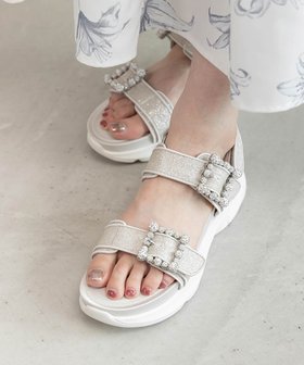 【ランダ/RANDA】のビジューバックルグリッタースポーツサンダル 人気、トレンドファッション・服の通販 founy(ファニー) ファッション Fashion レディースファッション Ladies' Fashion Online バッグ Bag スポーツウェア Sportswear サンダル / ミュール Sandals クッション Cushion グリッター Glitter サテン Satin シンプル Simple デニム Denim ビジュー Bijou フェミニン Feminine エレガント 上品 Elegant 夏 Summer |ID:prp329100004538203