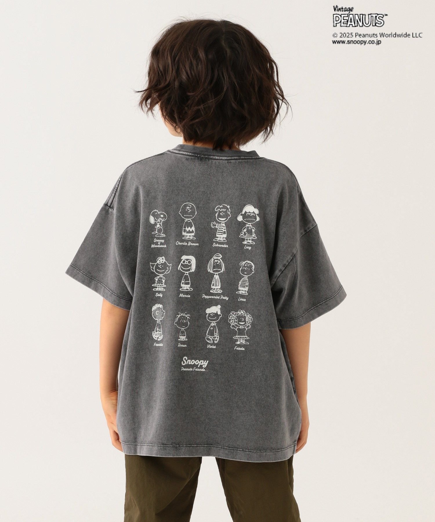 【ベイフロー/BAYFLOW / KIDS】の【PEANUTS×BAYFLOW】ピーナッツアソートTEE(KIDS) インテリア・キッズ・メンズ・レディースファッション・服の通販 founy(ファニー) 　ファッション　Fashion　キッズファッション　KIDS　おすすめ　Recommend　キャラクター　Character　デニム　Denim　プリント　Print　ボトム　Bottom　メンズ　Mens　ヴィンテージ　Vintage　夏　Summer　チャコール18※WEB限定|ID: prp329100004538588 ipo3291000000032069724