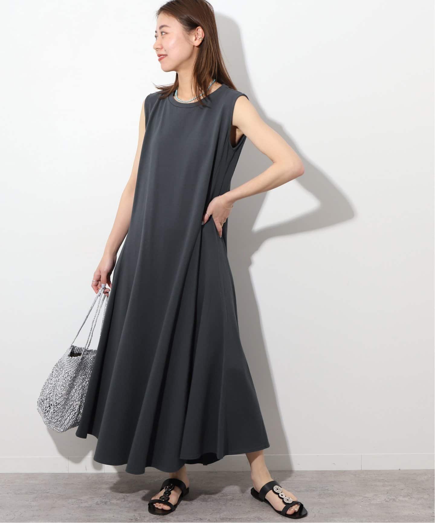 【ジャーナルスタンダード レリューム/JOURNAL STANDARD relume】の《追加》コットンマーメイドラインワンピース インテリア・キッズ・メンズ・レディースファッション・服の通販 founy(ファニー) 　ファッション　Fashion　レディースファッション　WOMEN　ワンピース　Dress　2025年　2025　2025春夏・S/S　Ss,Spring/Summer,2025　グレー|ID: prp329100004538602 ipo3291000000032516067