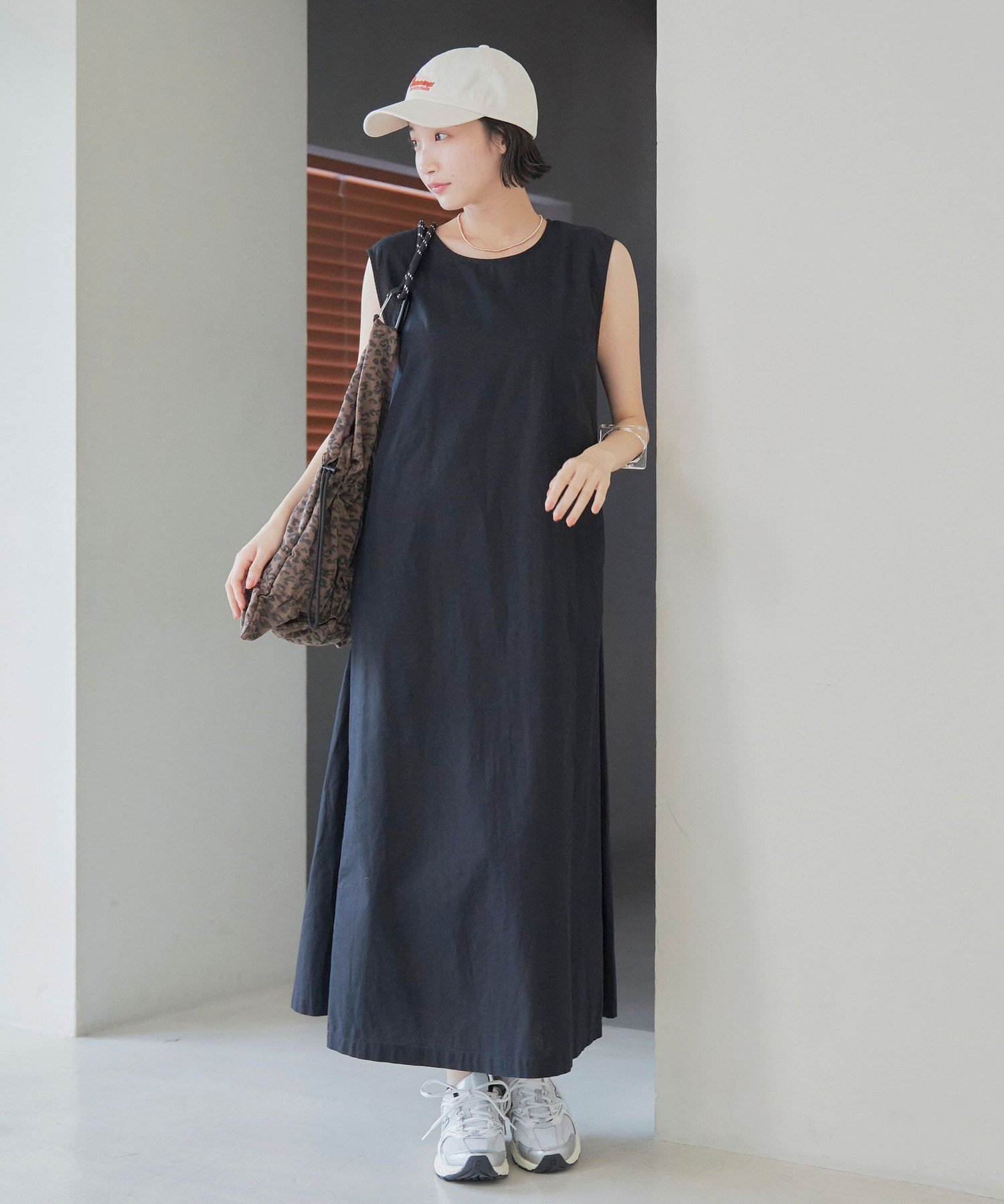 【コーエン/COEN】のリネンライクフレアワンピース 人気、トレンドファッション・服の通販 founy(ファニー) 　ファッション　Fashion　レディースファッション　Ladies' Fashion Online　ワンピース　Dress　サンダル　Sandals　ドレープ　Drape　ノースリーブ　No Sleeve　フレア　Flare　ポケット　Pocket　ラウンド　Round　リゾート　Resort　 other-1|ID: prp329100004538783 ipo3291000000032625277
