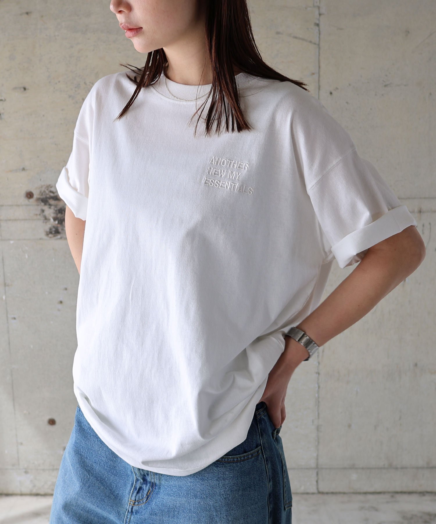 【アンドミー/andme】のピグメント加工 ANME エンブロイダリー ロゴ 半袖 Tシャツ ANME アンメ インテリア・キッズ・メンズ・レディースファッション・服の通販 founy(ファニー) 　ファッション　Fashion　レディースファッション　Fashion for Women　トップス・カットソー　Cut & Sew Tops　シャツ・ブラウス・オフィスカジュアル　Elegant Blouses & Button-Ups　ロングTシャツ・Tシャツ　Longline T-Shirts & Tees　エンブロイダリー　Embroidery Design　シンプル　Simple, Minimal　ヴィンテージ　Vintage Style　半袖　Short Sleeve, Half Sleeve　オフホワイト|ID: prp329100004538787 ipo3291000000033515791