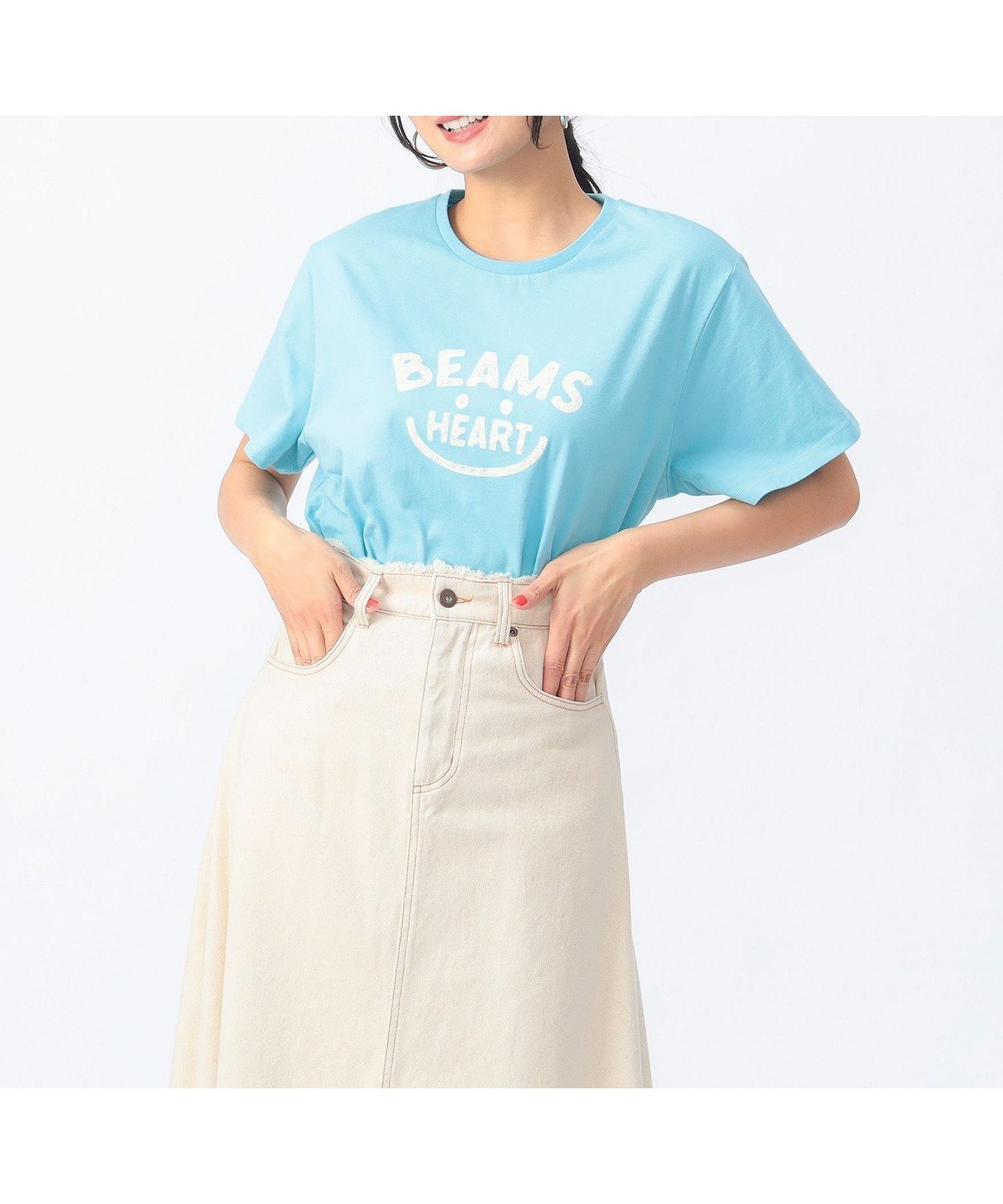 【ビームス ハート/BEAMS HEART】のスマイルロゴ Tシャツ(M~L) インテリア・キッズ・メンズ・レディースファッション・服の通販 founy(ファニー) 　ファッション　Fashion　レディースファッション　Fashion for Women　トップス・カットソー　Cut & Sew Tops　シャツ・ブラウス・オフィスカジュアル　Elegant Blouses & Button-Ups　ロングTシャツ・Tシャツ　Longline T-Shirts & Tees　おすすめ　Recommended / Our Picks　インナー　Innerwear　コンパクト　Compact, Small Size　シンプル　Simple, Minimal　ジャケット　Jacket, Outerwear　パーカー　Hoodie, Parka　人気　Popular, Best Seller　定番　Standard, Basic Item　SAX|ID: prp329100004538874 ipo3291000000033649348